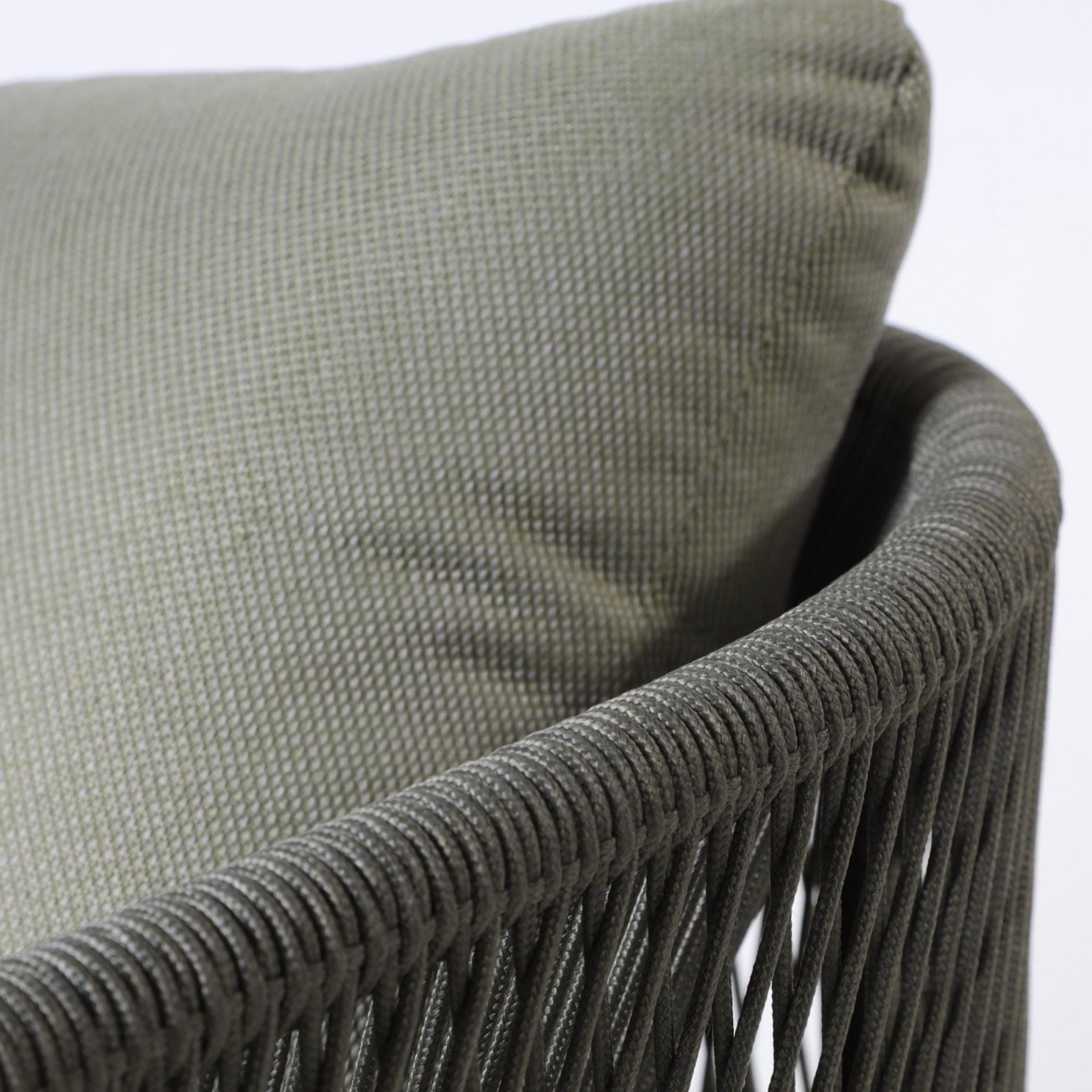 Renew Series | Outdoor Lounge Chair and Side Table | Clearance