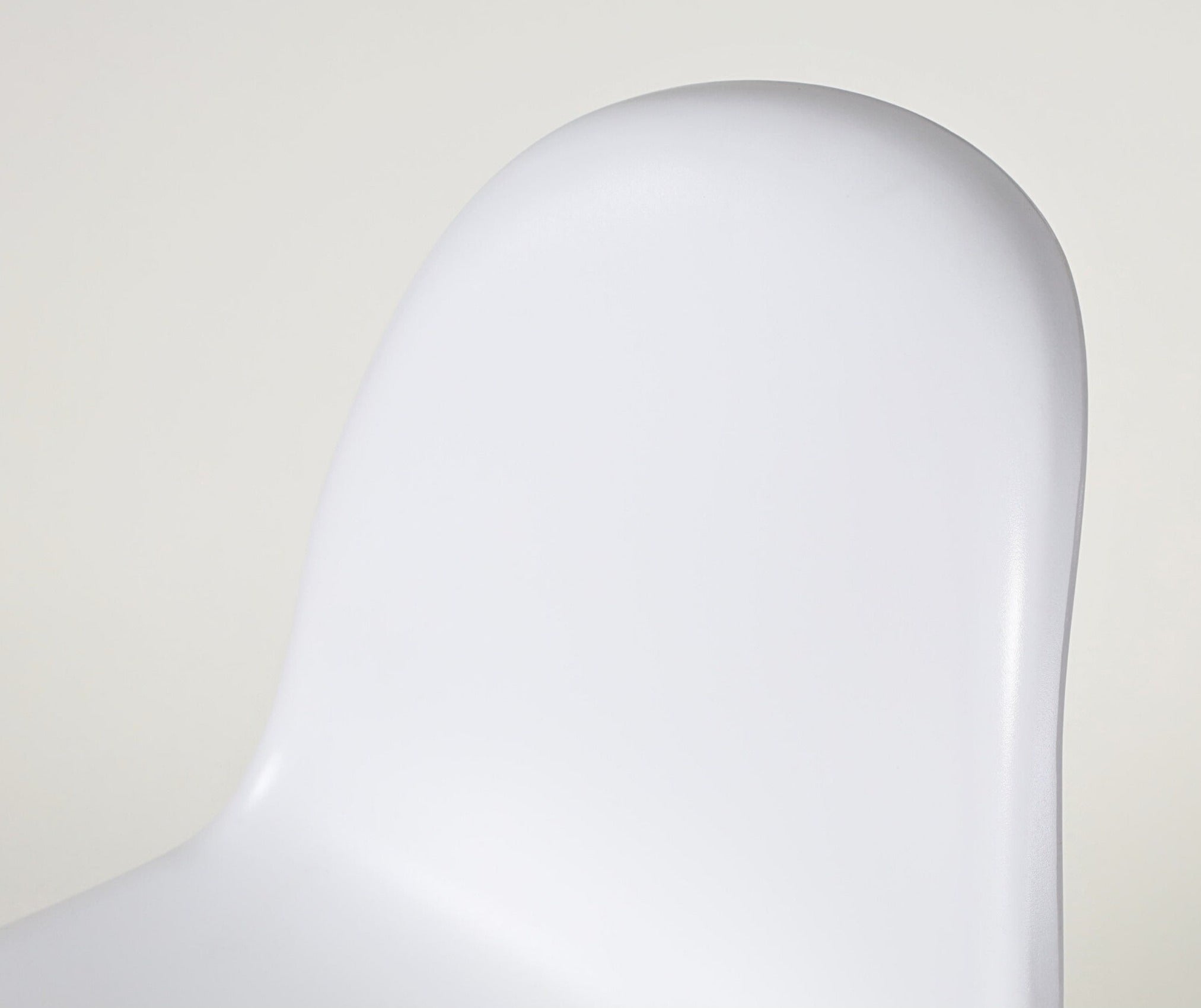 Panton Chair | Verner Panton Replica - The Feelter