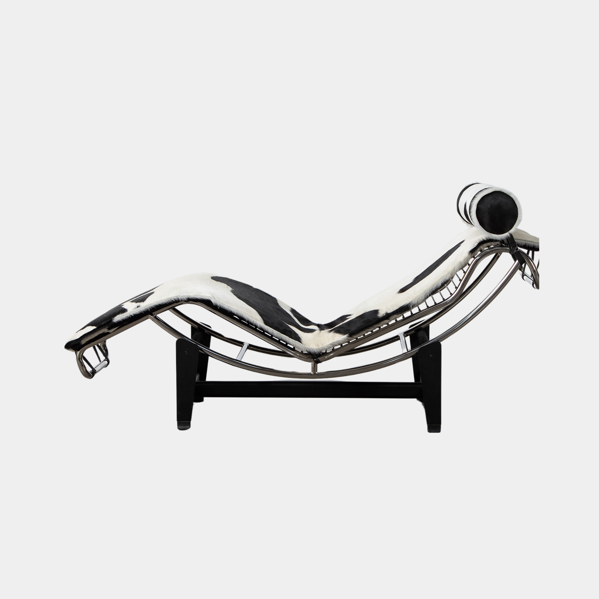 Bauhaus Cowhide Chaise Lounge