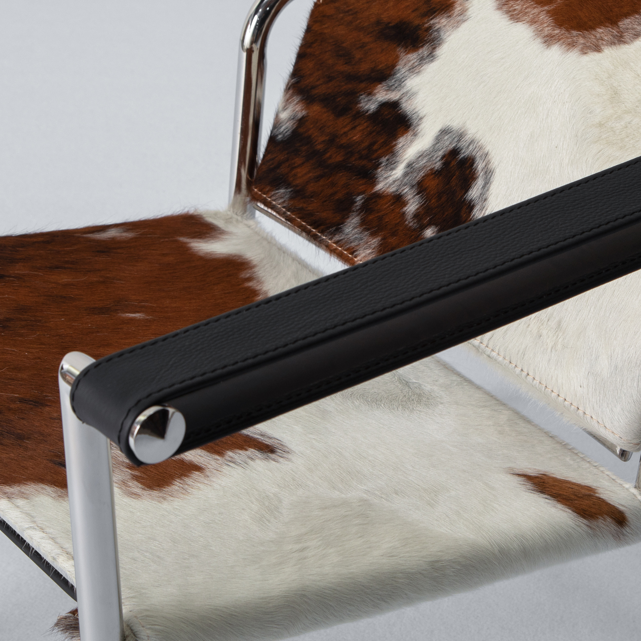 Bauhaus Cowhide Sling Back Lounge Chair