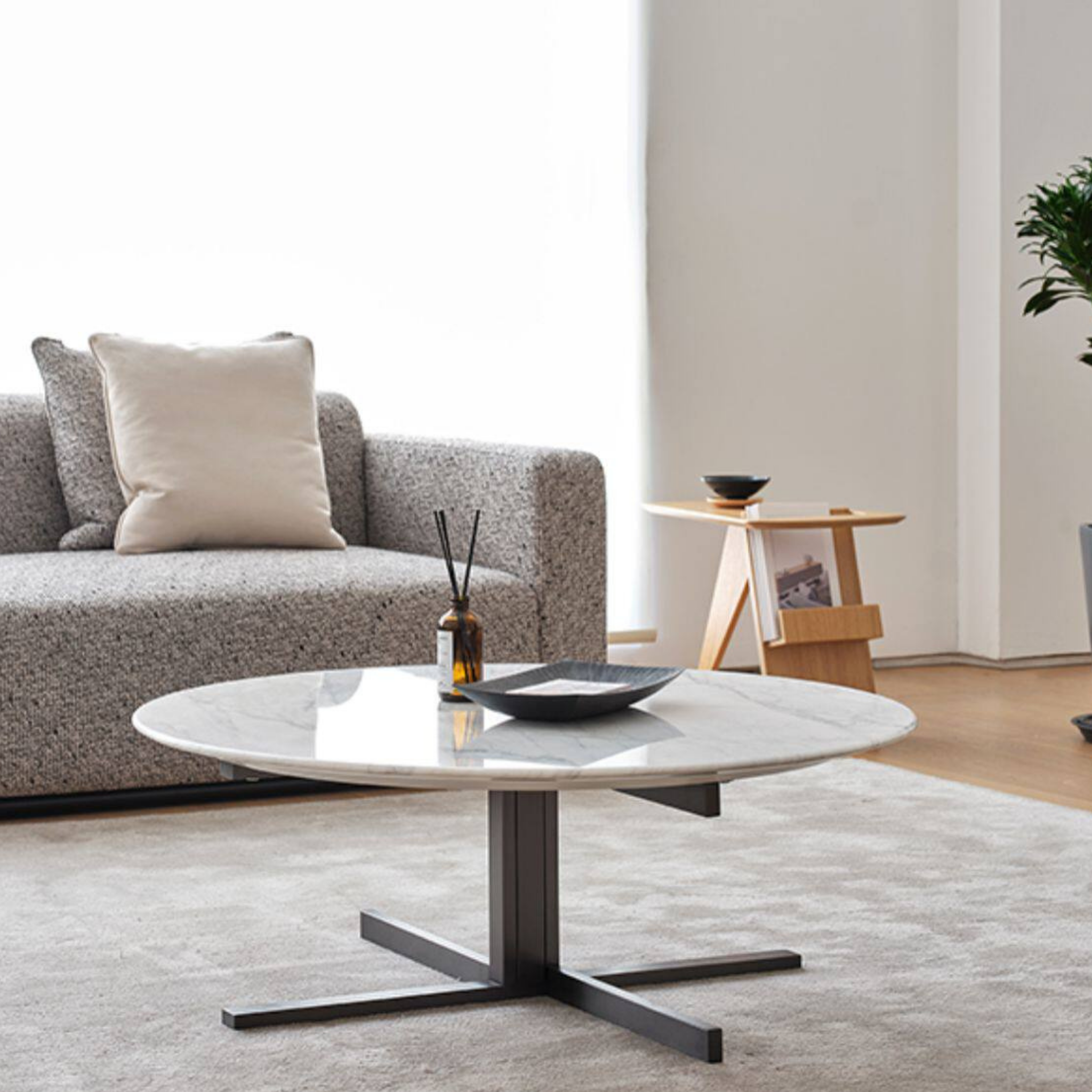 Bologna Marble Round Coffee Table - The Feelter