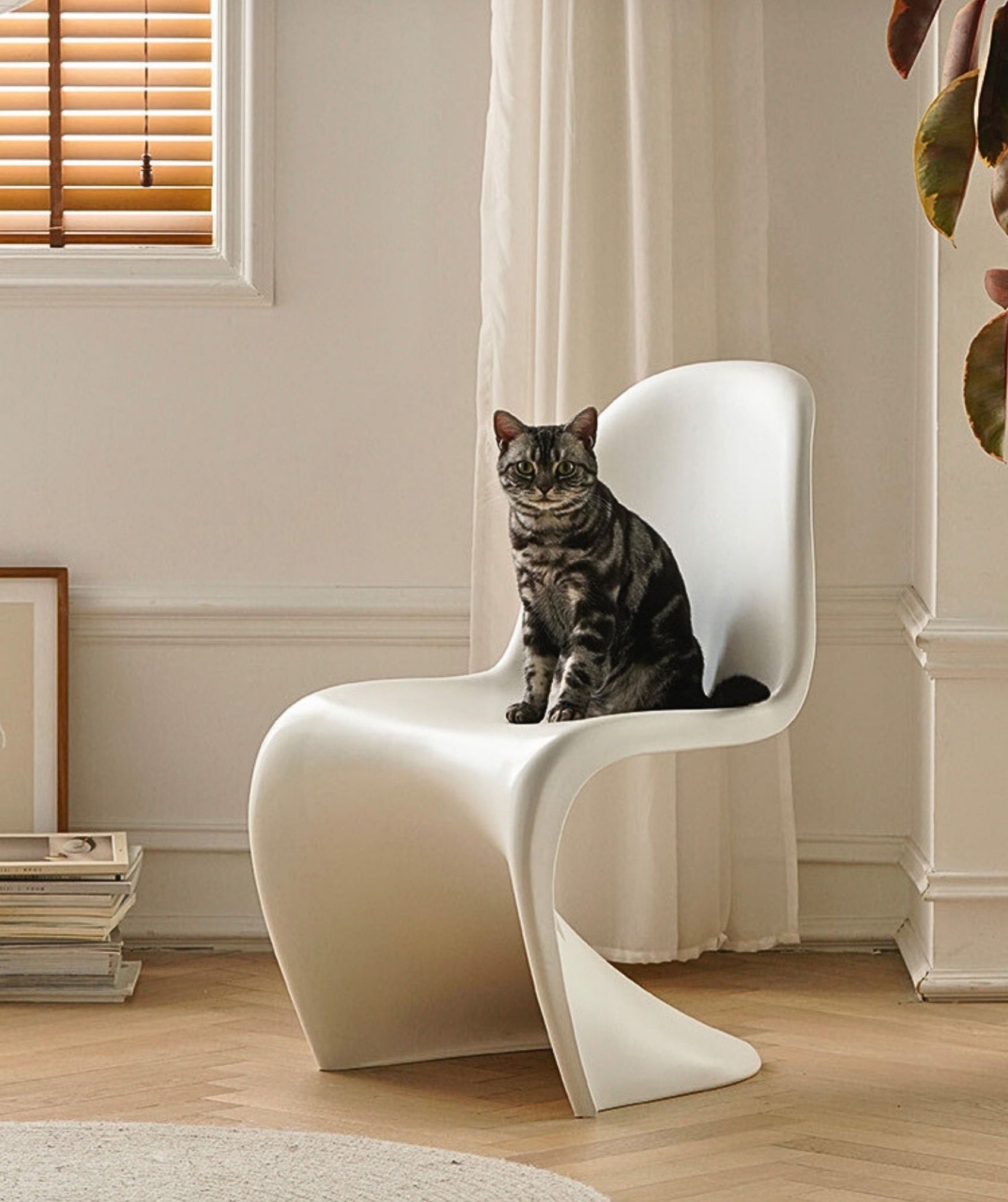 Panton Chair | Verner Panton Replica - The Feelter