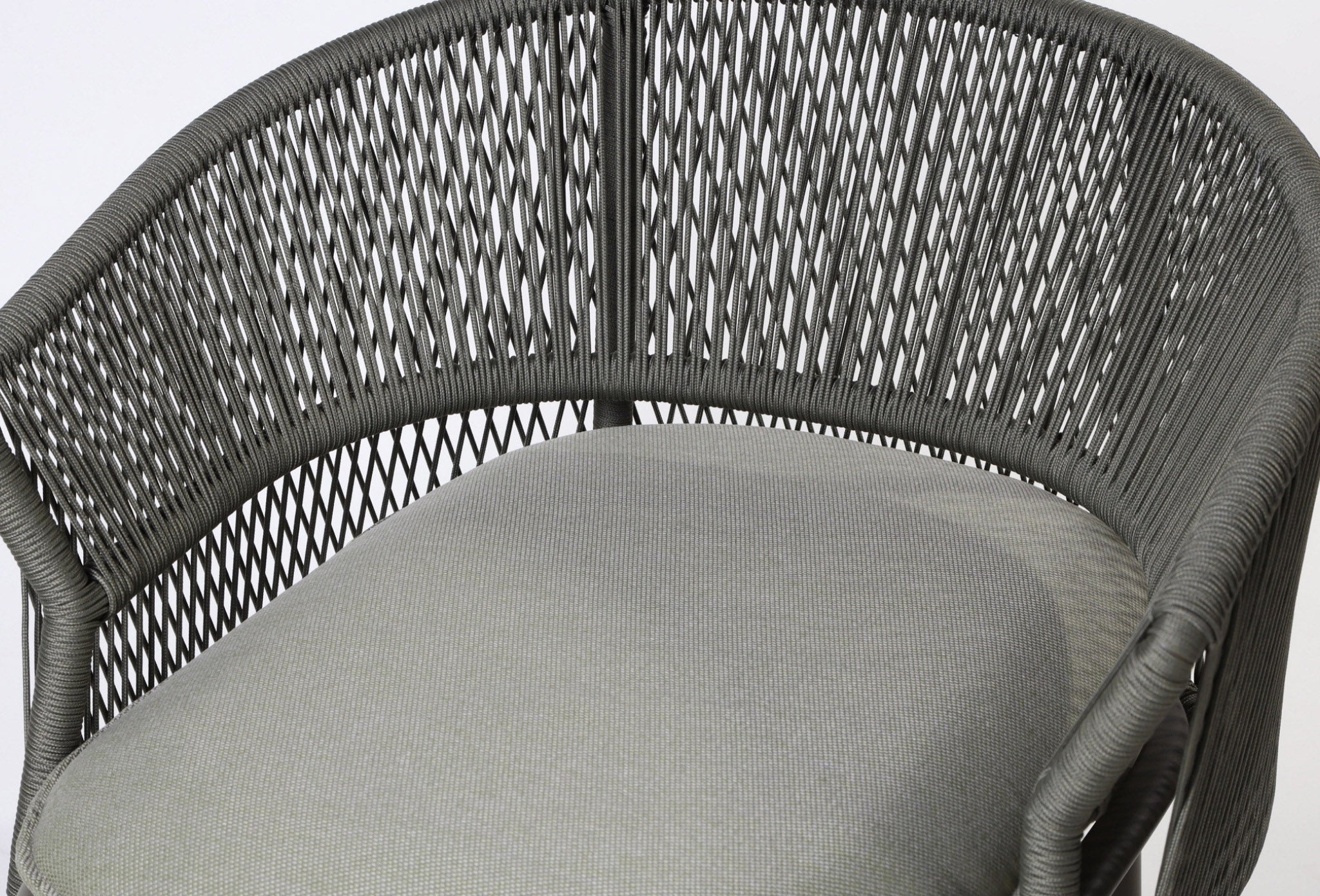 Renew Series | Outdoor Lounge Chair and Side Table | Clearance