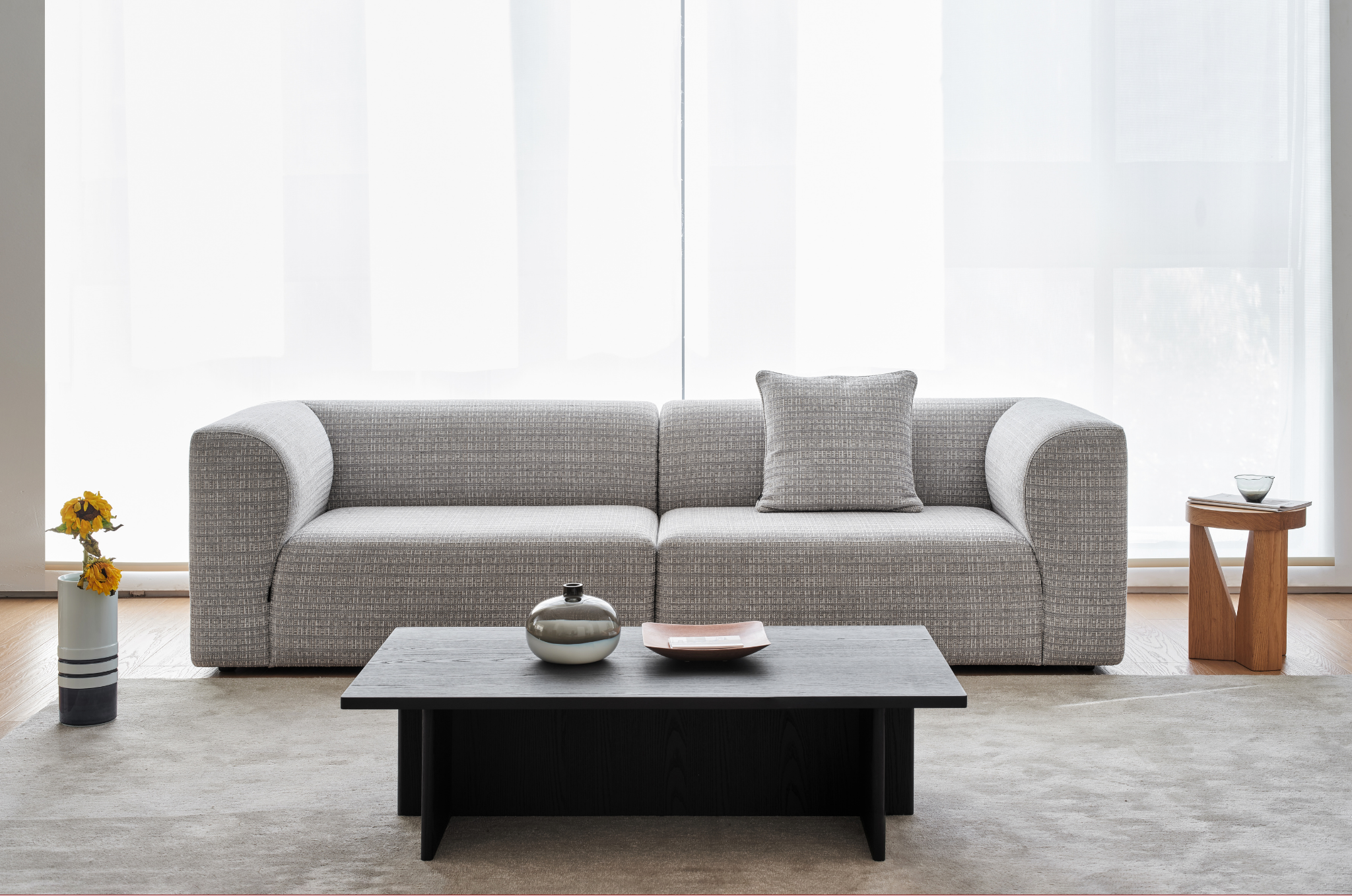 Tro Wooden Coffee Table - The Feelter