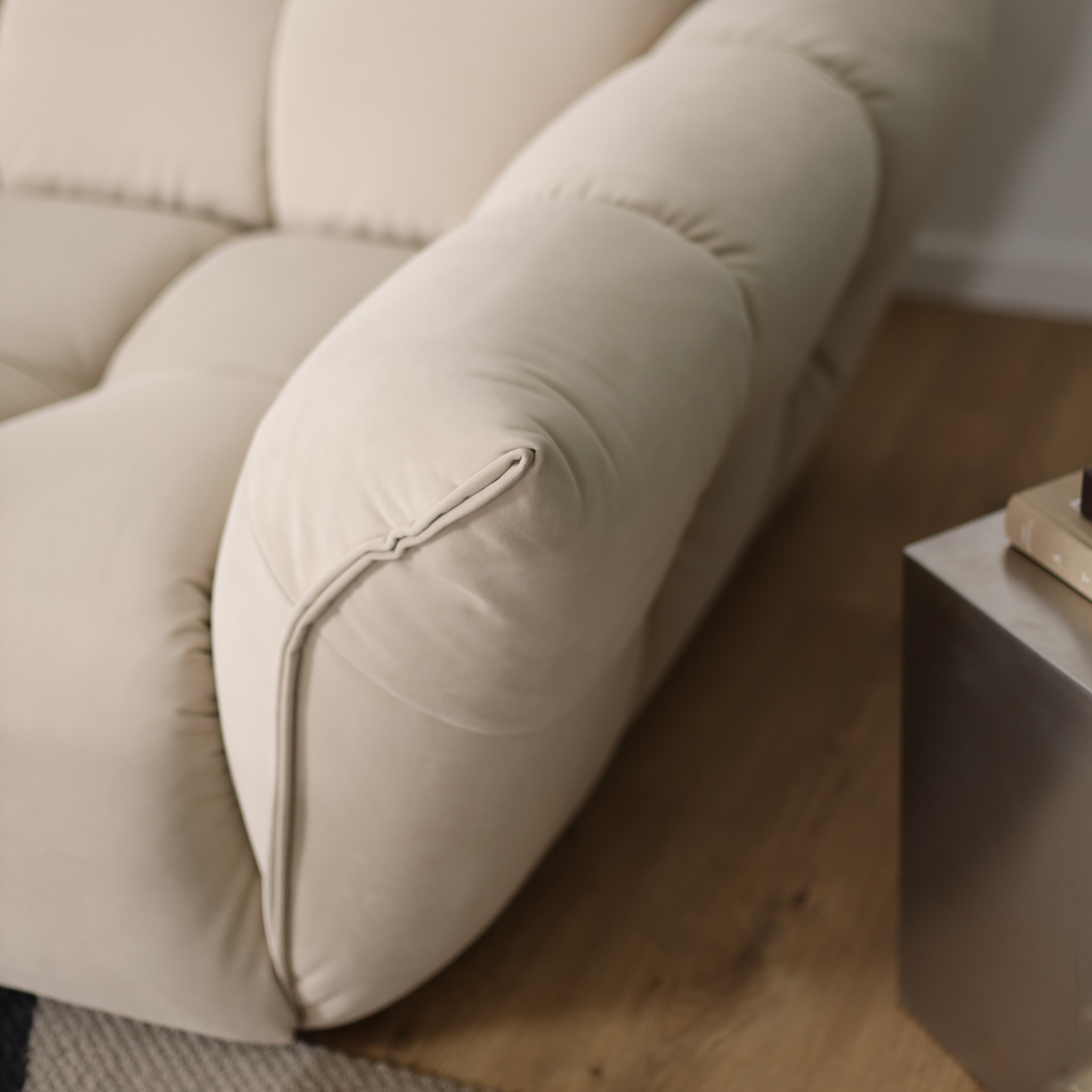 Lily Tufted Sofa - The Feelter
