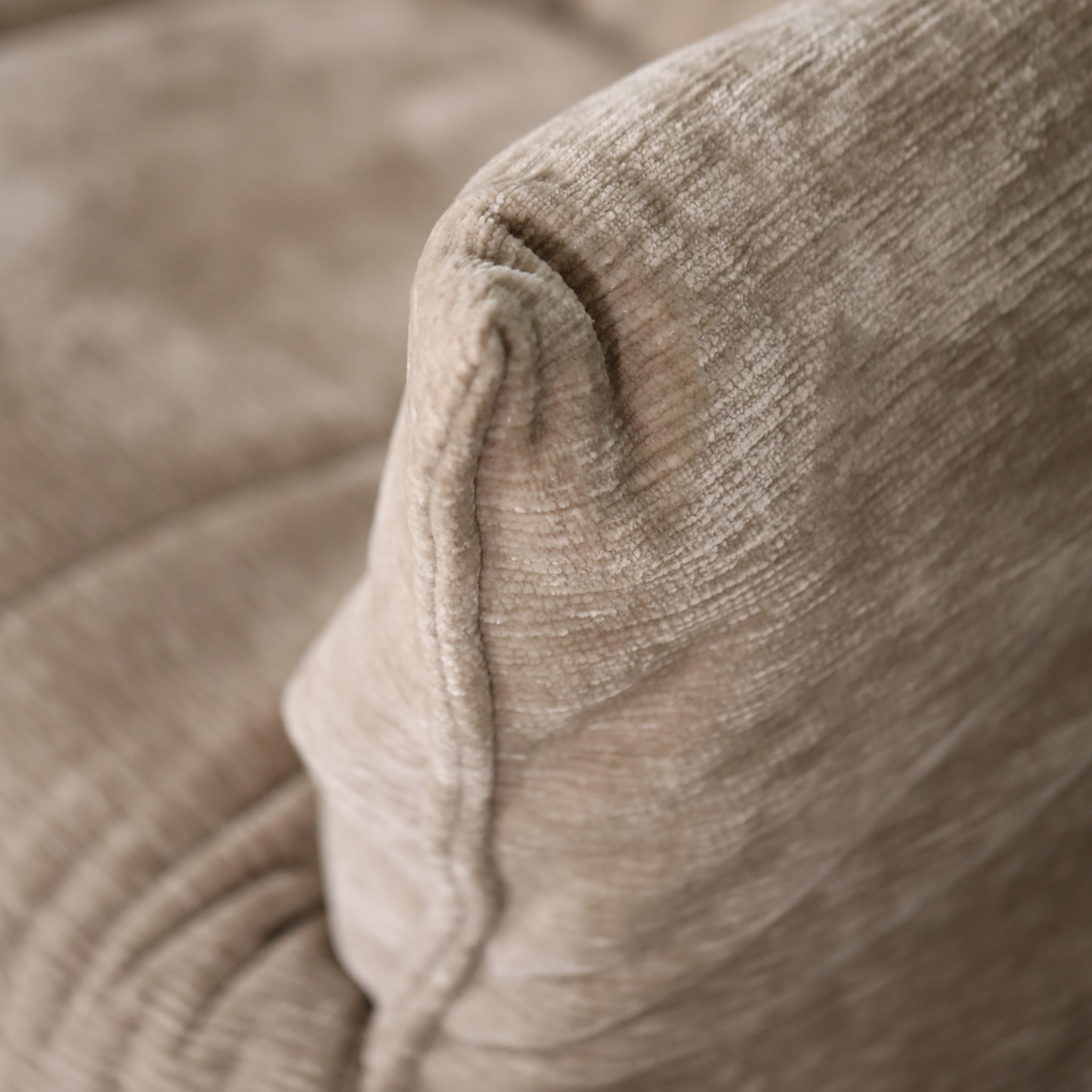 Slouch Foam Sofa - The Feelter