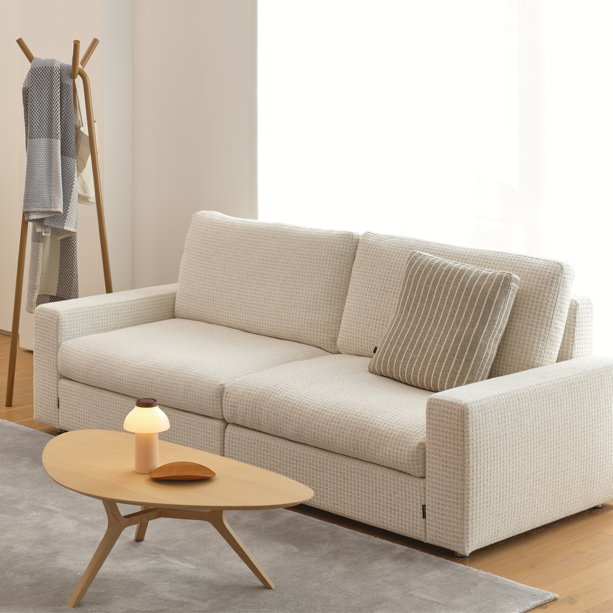 Teramo Wooden Coffee Table - The Feelter