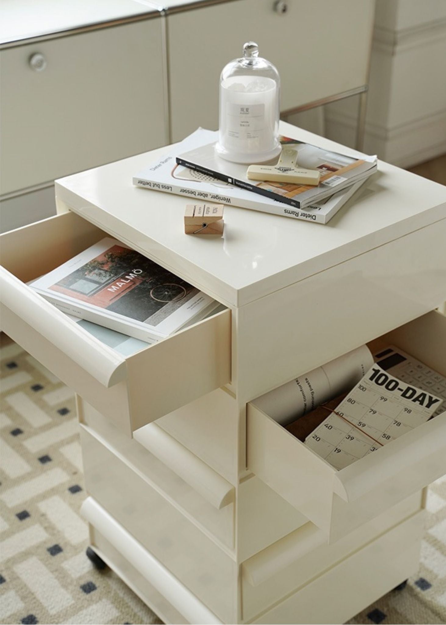 Simon Stackable Storage System
