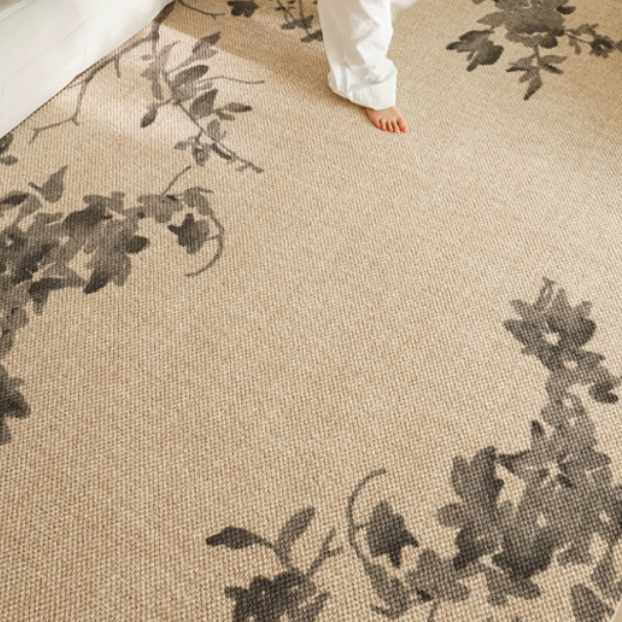 Shadow Floral Wool Rug