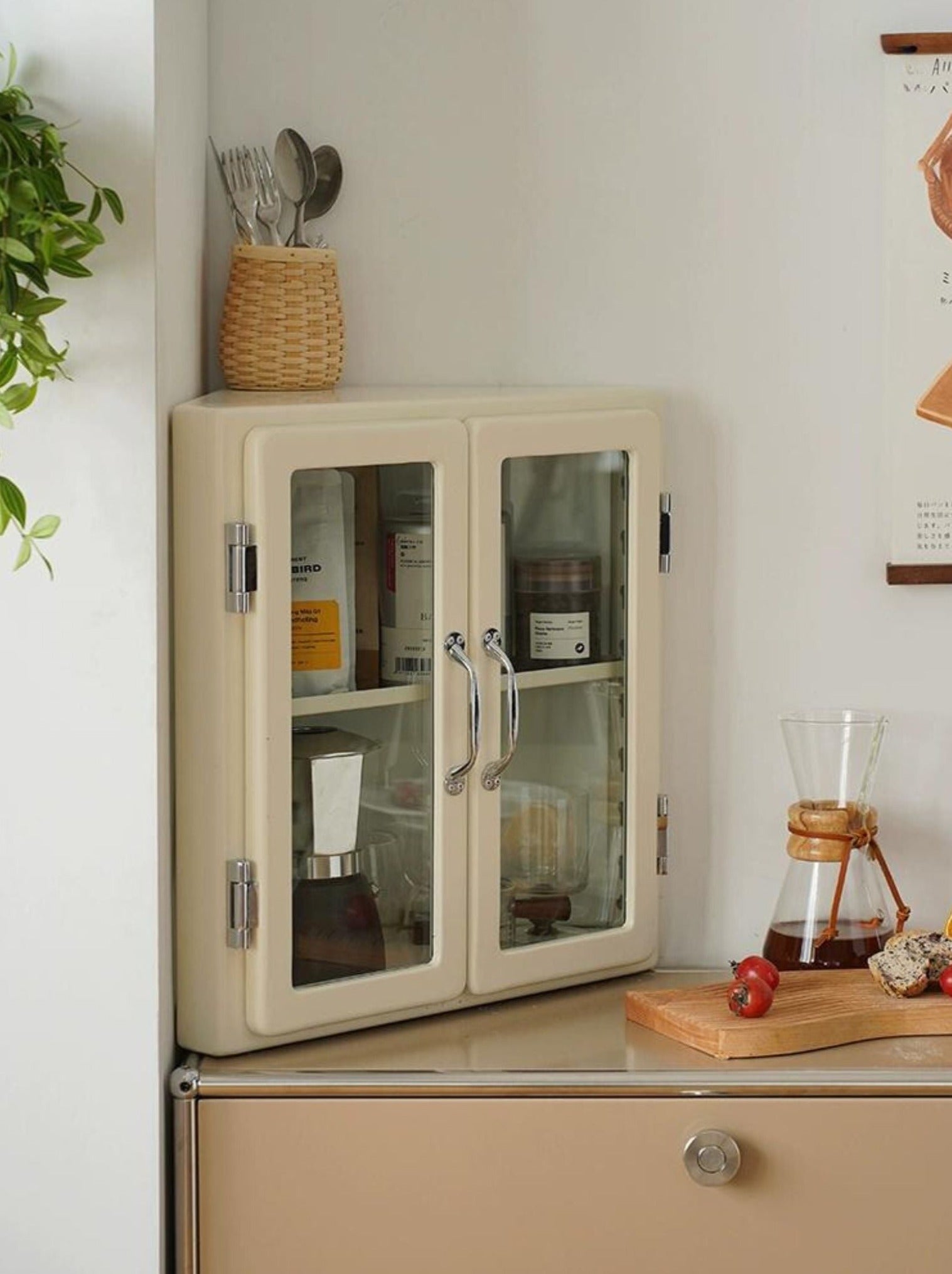 Moma Cabinet replica - The Feelter