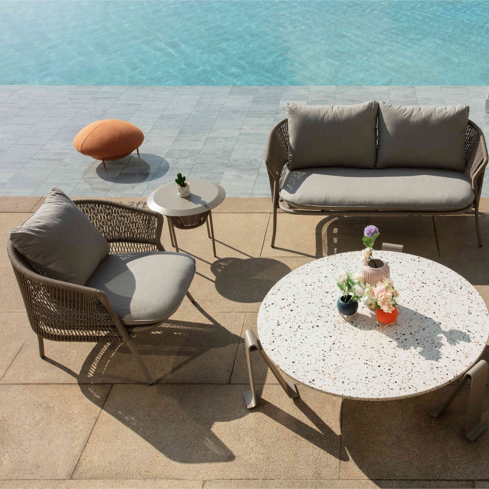 Renew Series | Outdoor Lounge Chair and Side Table | Clearance