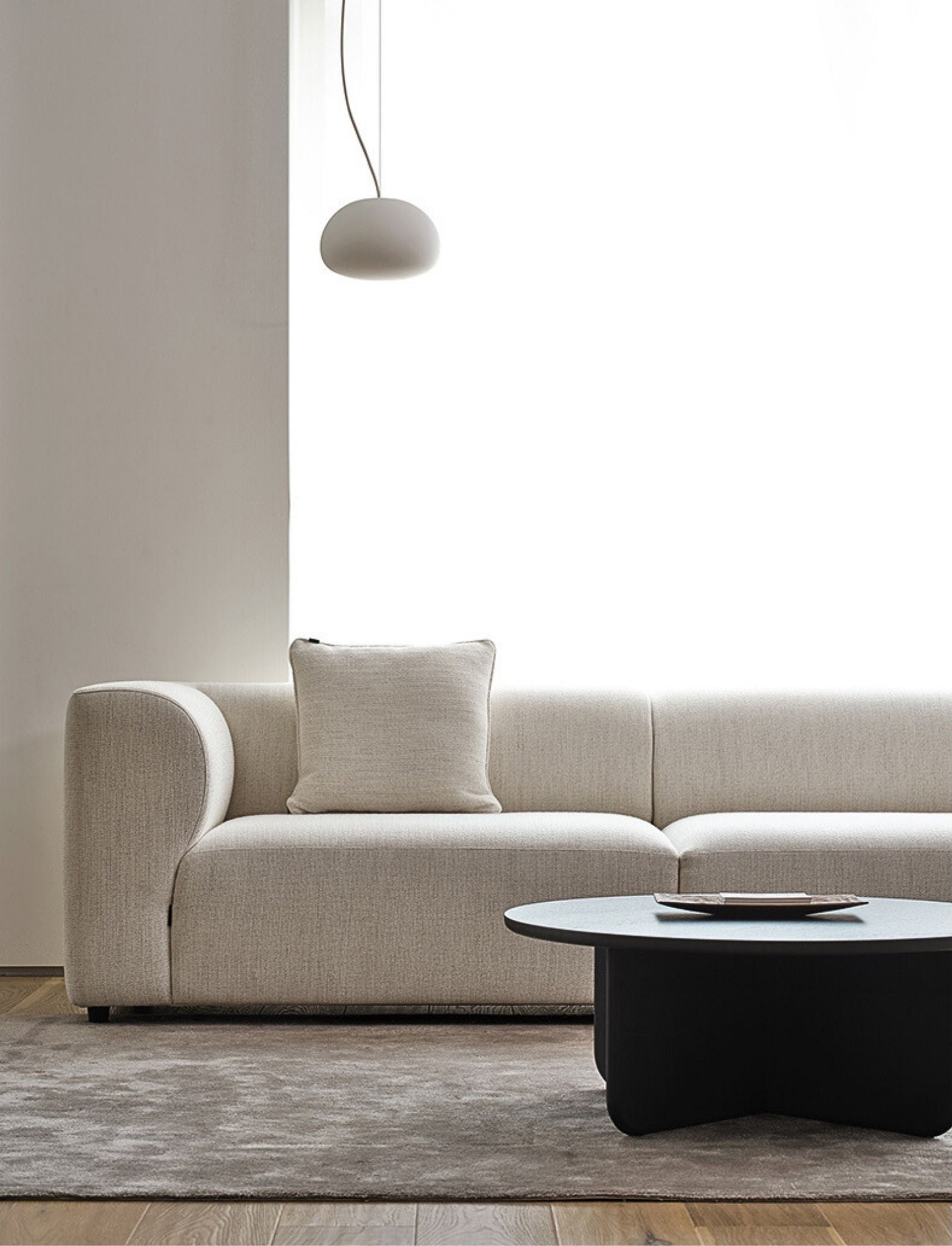 Lux Sofa - The Feelter