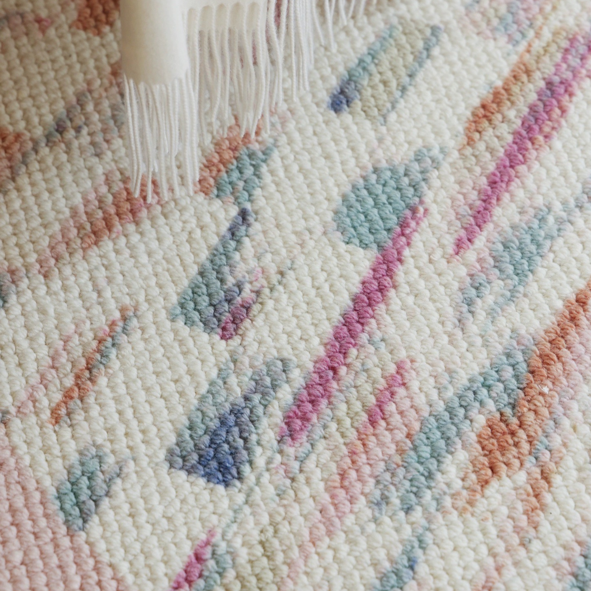 Confetti Round Wool Rug