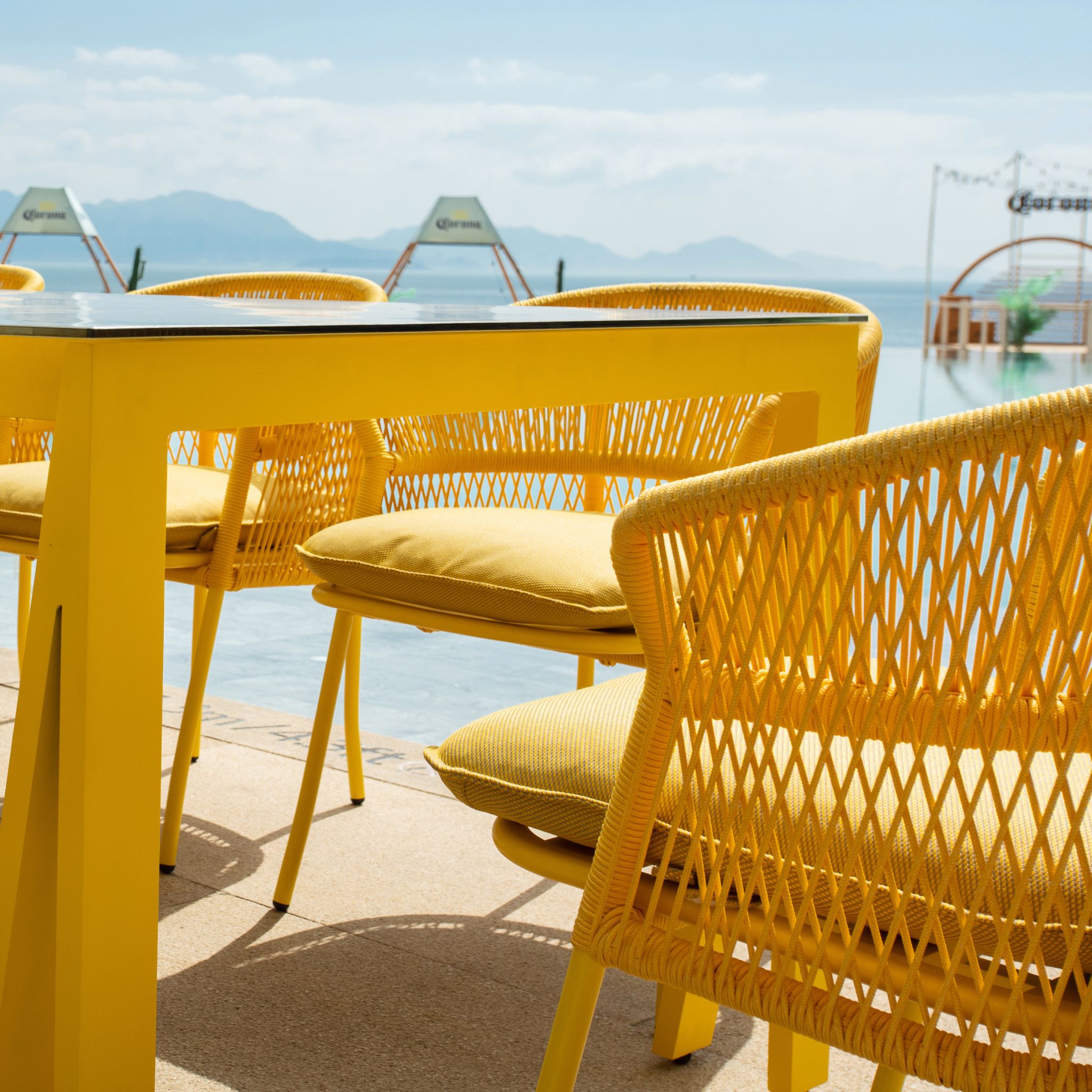Renew Series | Outdoor Lounge Chair and Side Table | Clearance