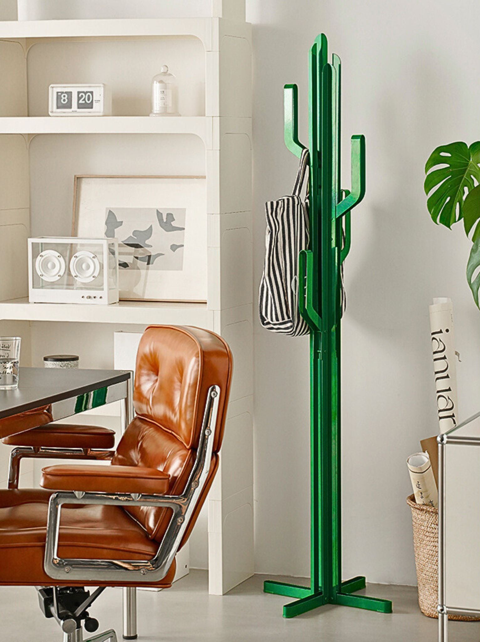 Cactus Metal Coat Stand - The Feelter