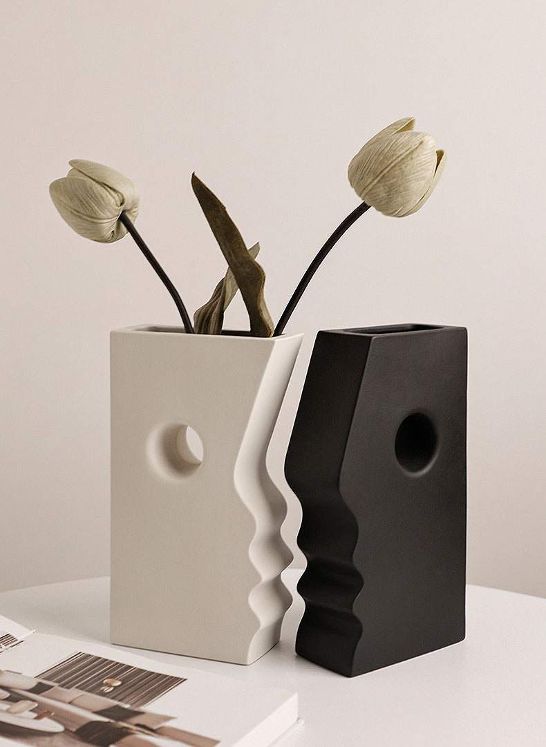 Ceramic Vase | Portrait Twins - Black