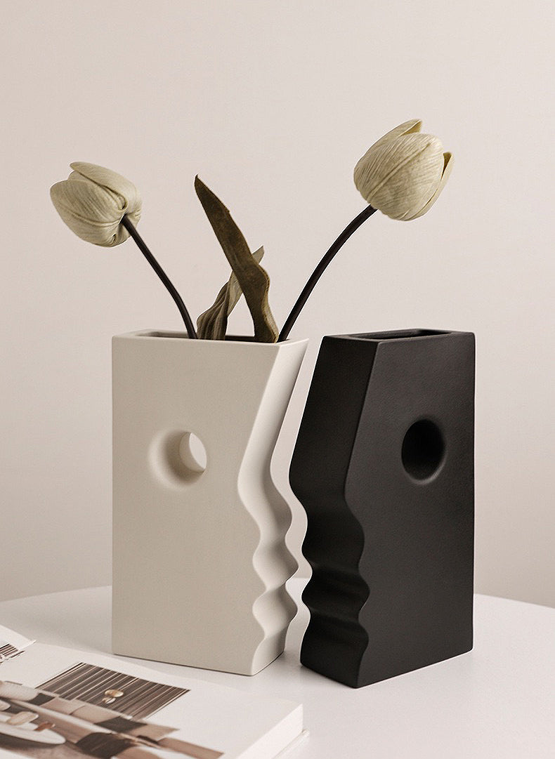 Ceramic Vase | Portrait Twins - Black - The Feelter