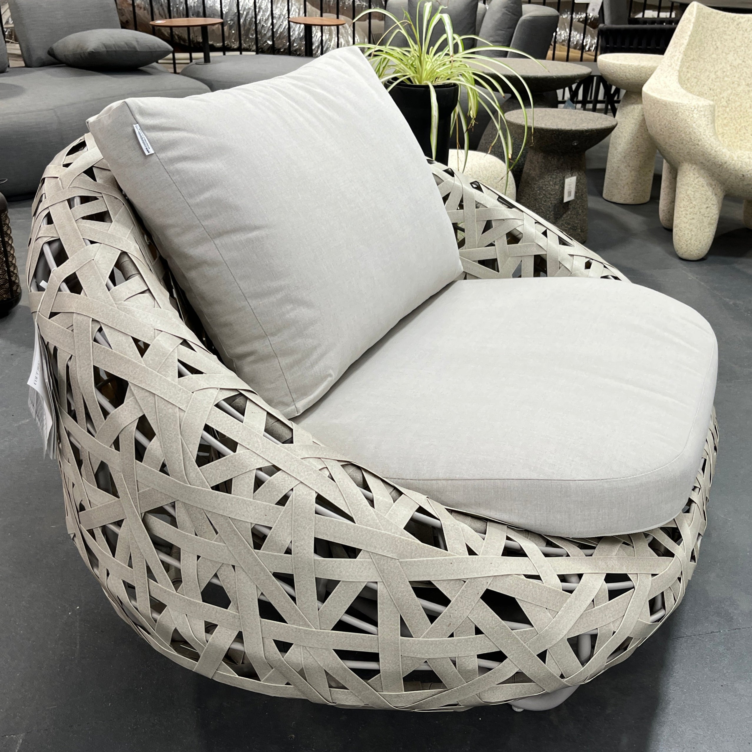 Curl Series | Outdoor Lounge Chair | Clearance