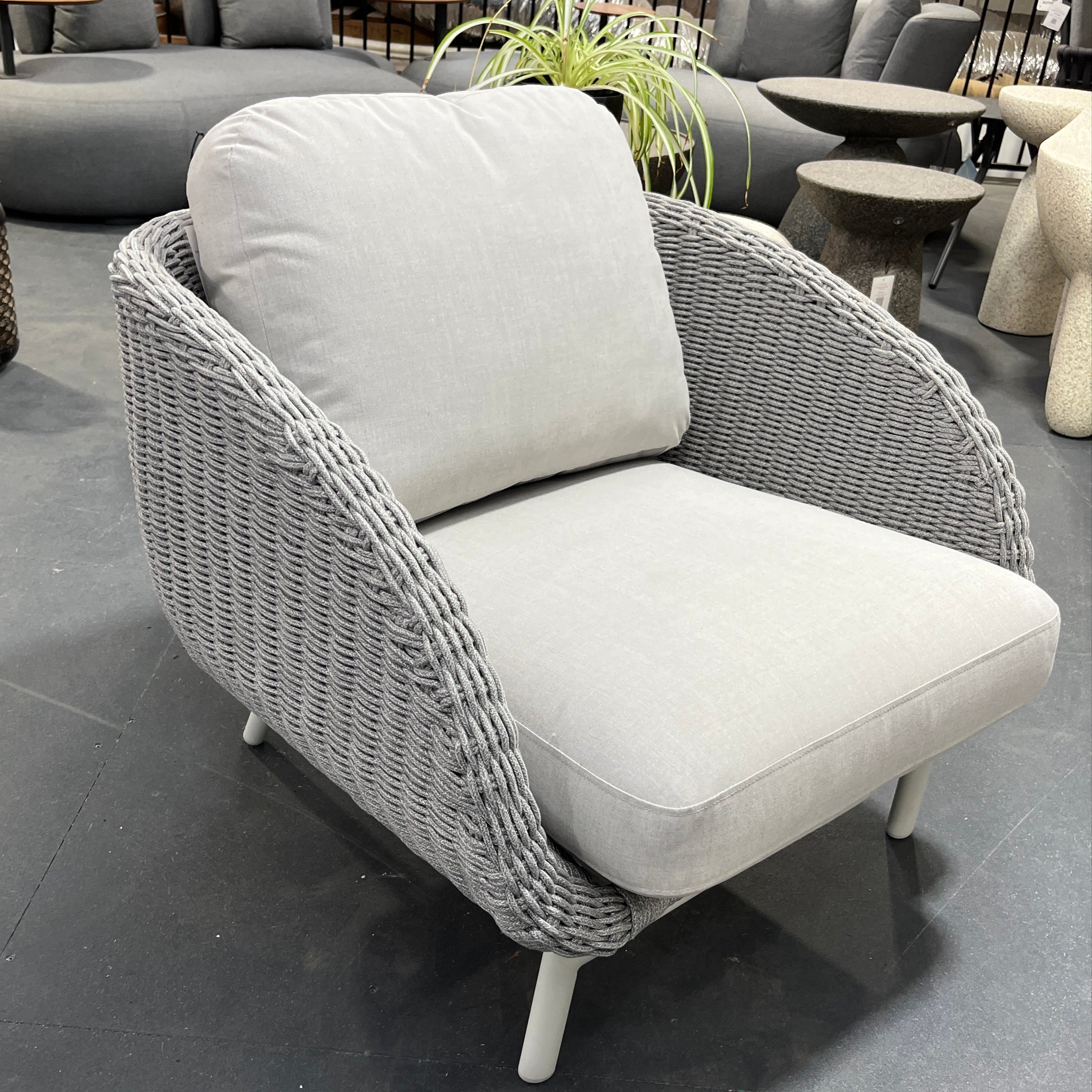 Scoop Series | Outdoor Lounge Set | Clearance