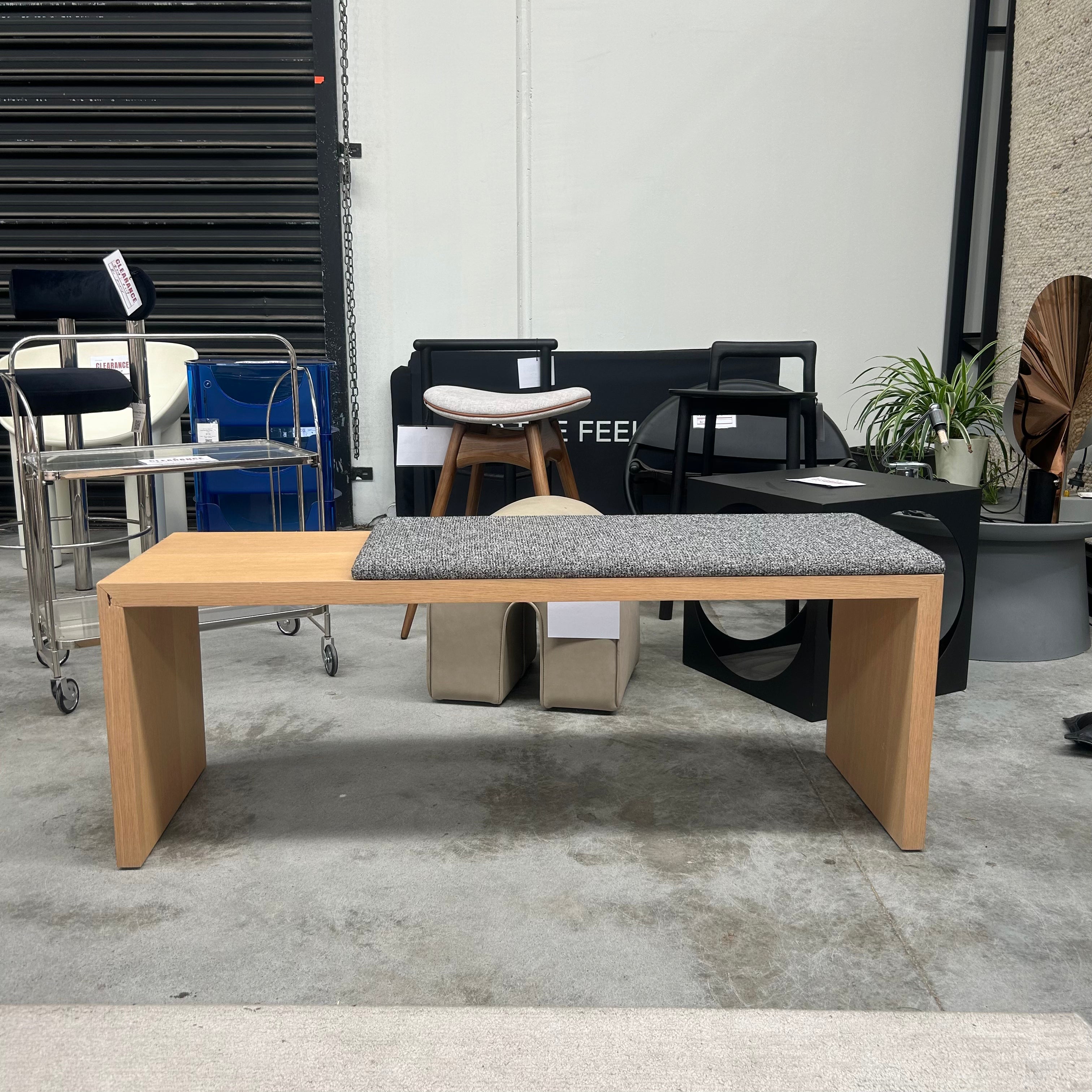 Moom Cushioned Bench Seat | Oak | Clearance - The Feelter