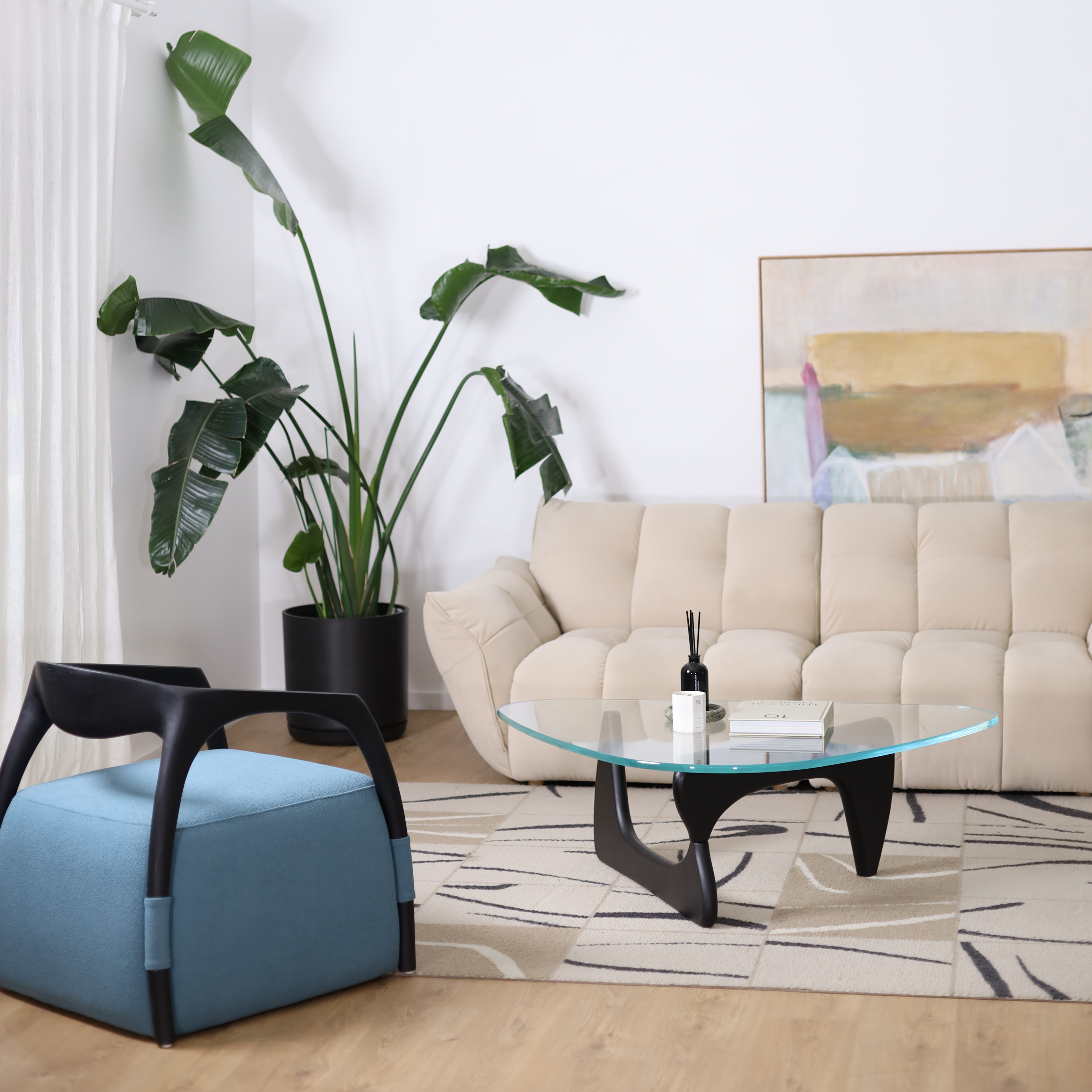 Lily Tufted Sofa - The Feelter