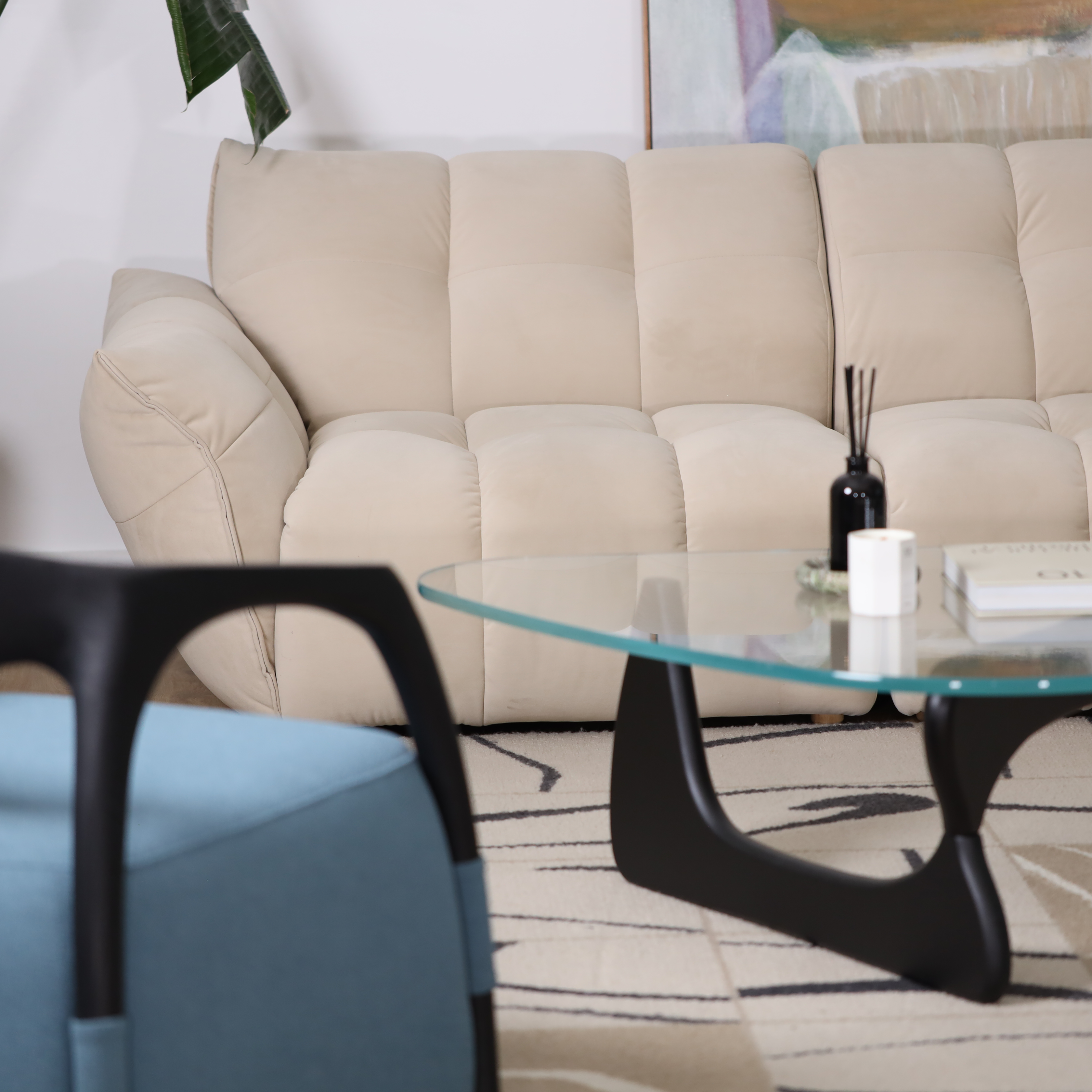 Lily Tufted Sofa - The Feelter