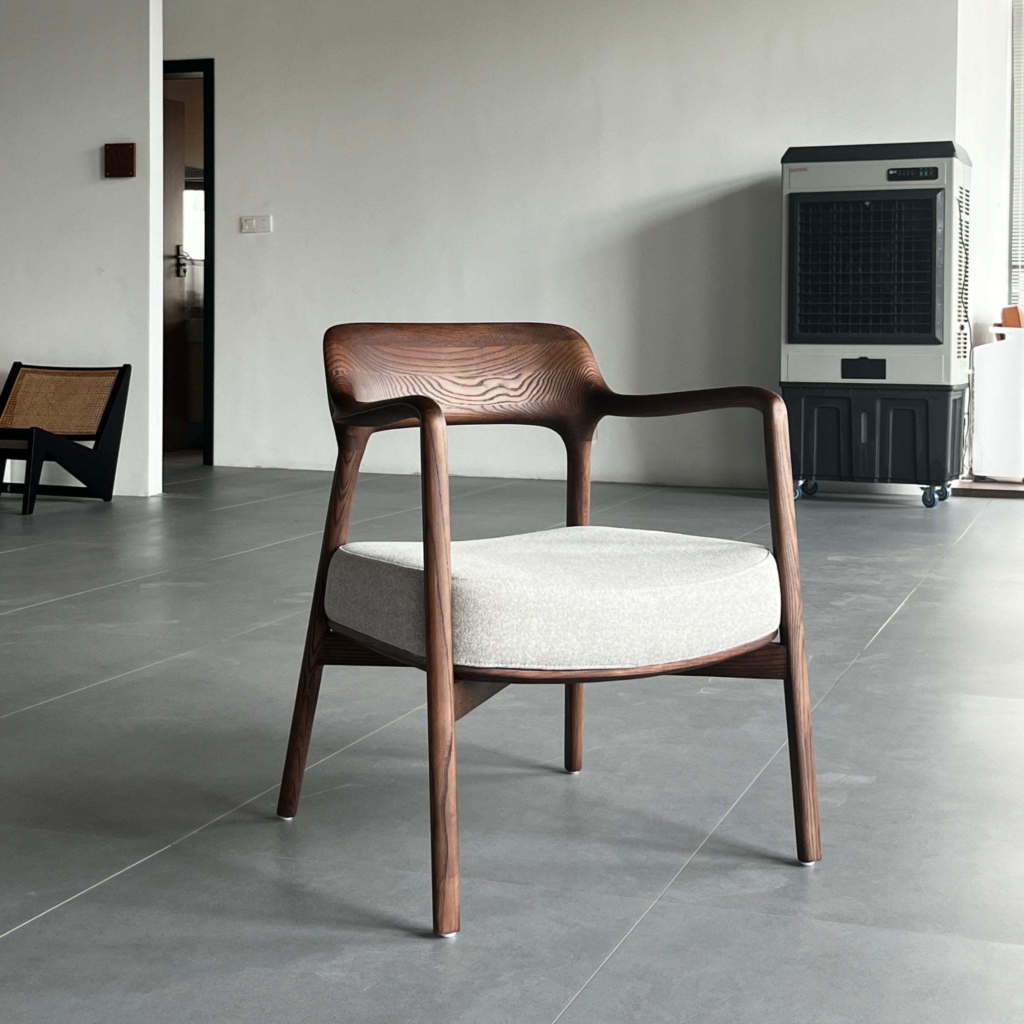 Perry Upholstered Dining Chair - The Feelter