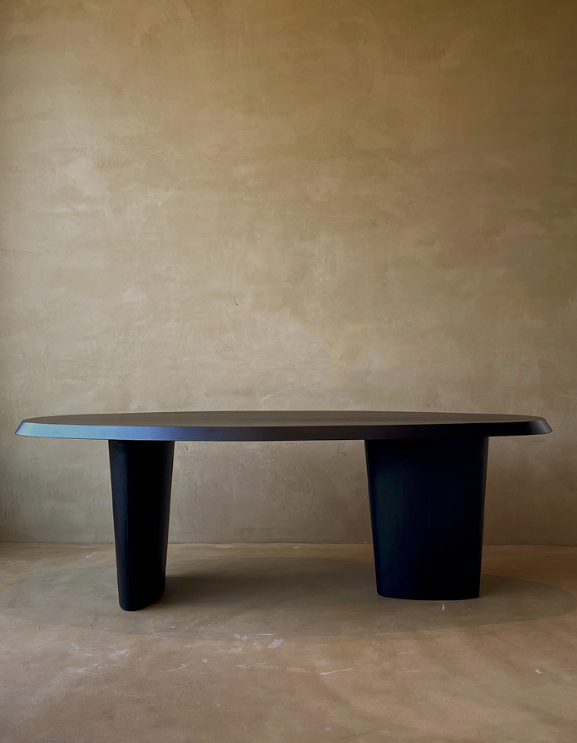 Kar Studio | Oval Dining Table