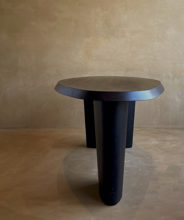 Kar Studio | Oval Dining Table