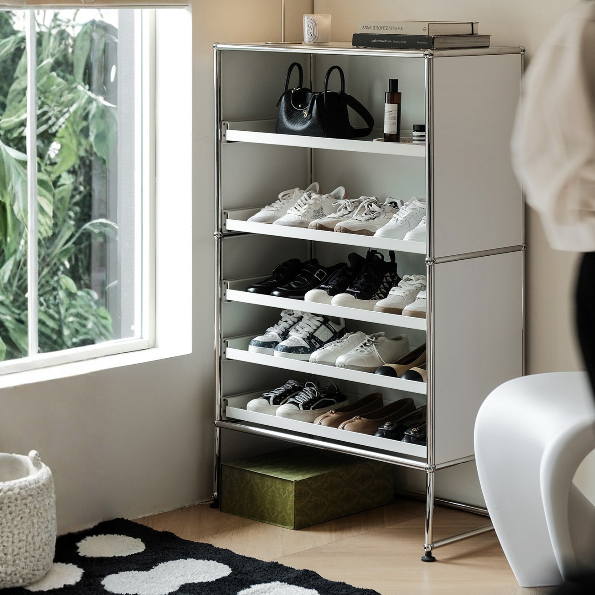 Form Series | Pull-Out Shoe Storage Unit