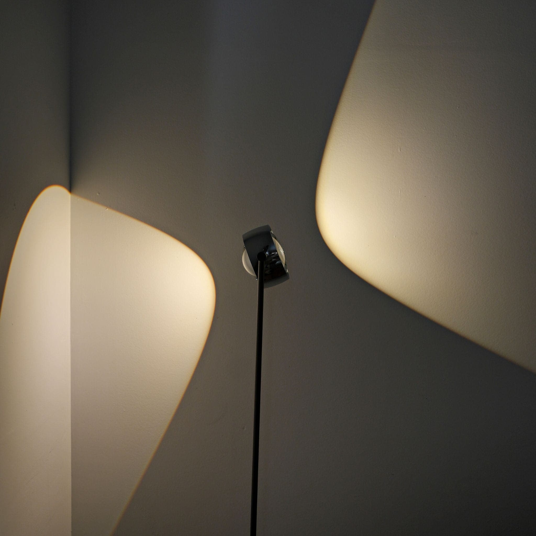 Cronus Floor Lamp