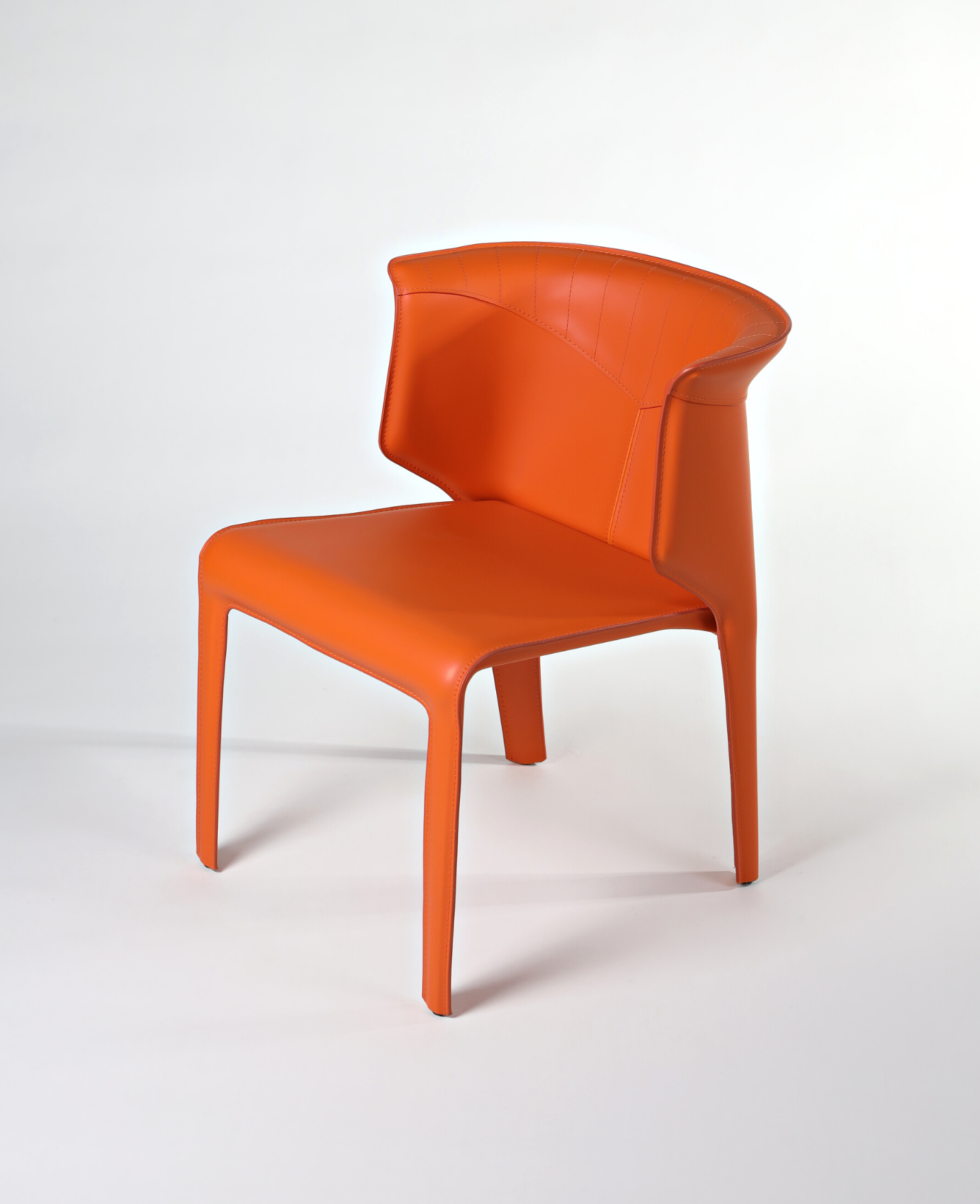 Embrace Dining Chair - The Feelter