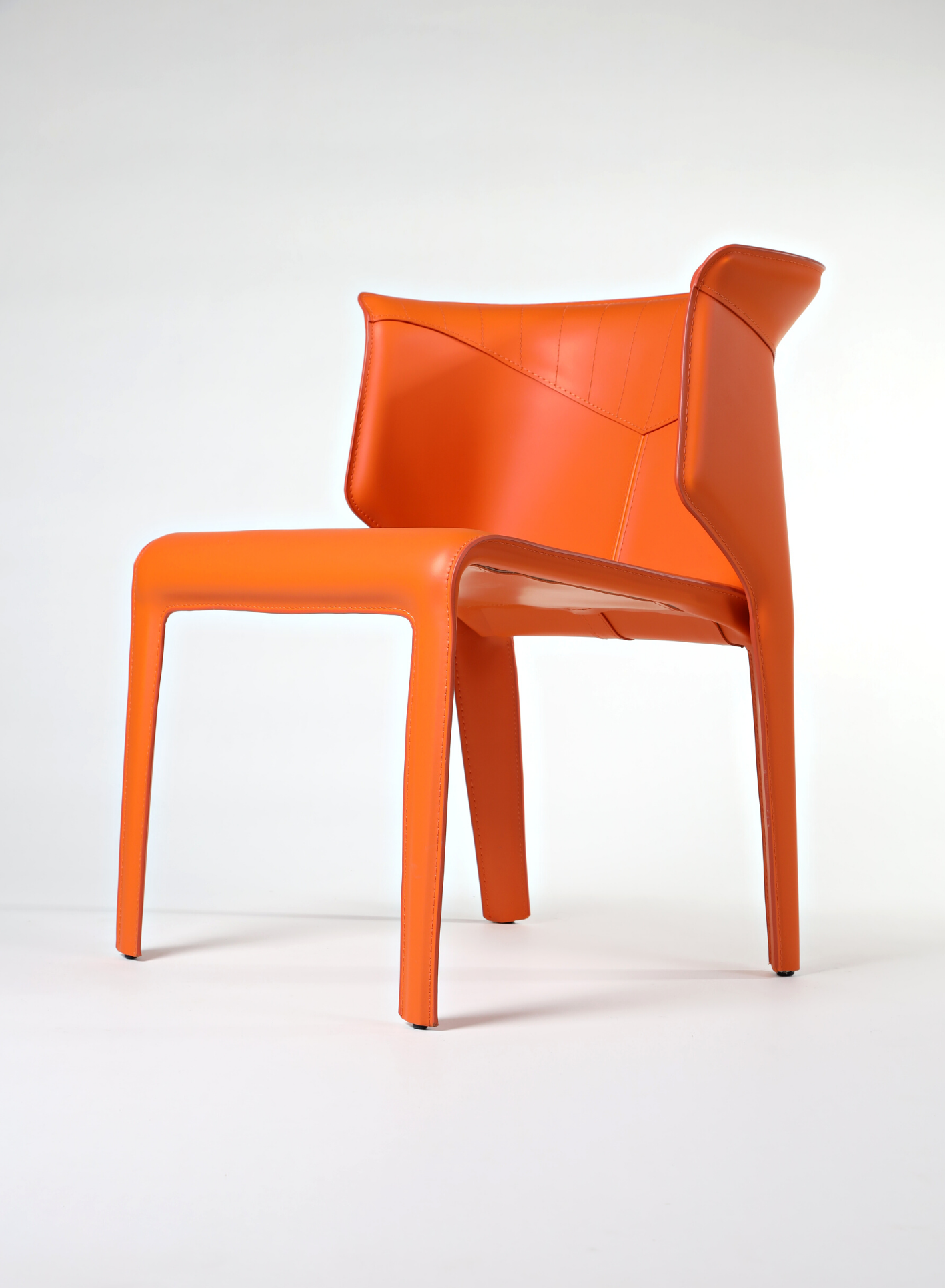 Embrace Dining Chair - The Feelter