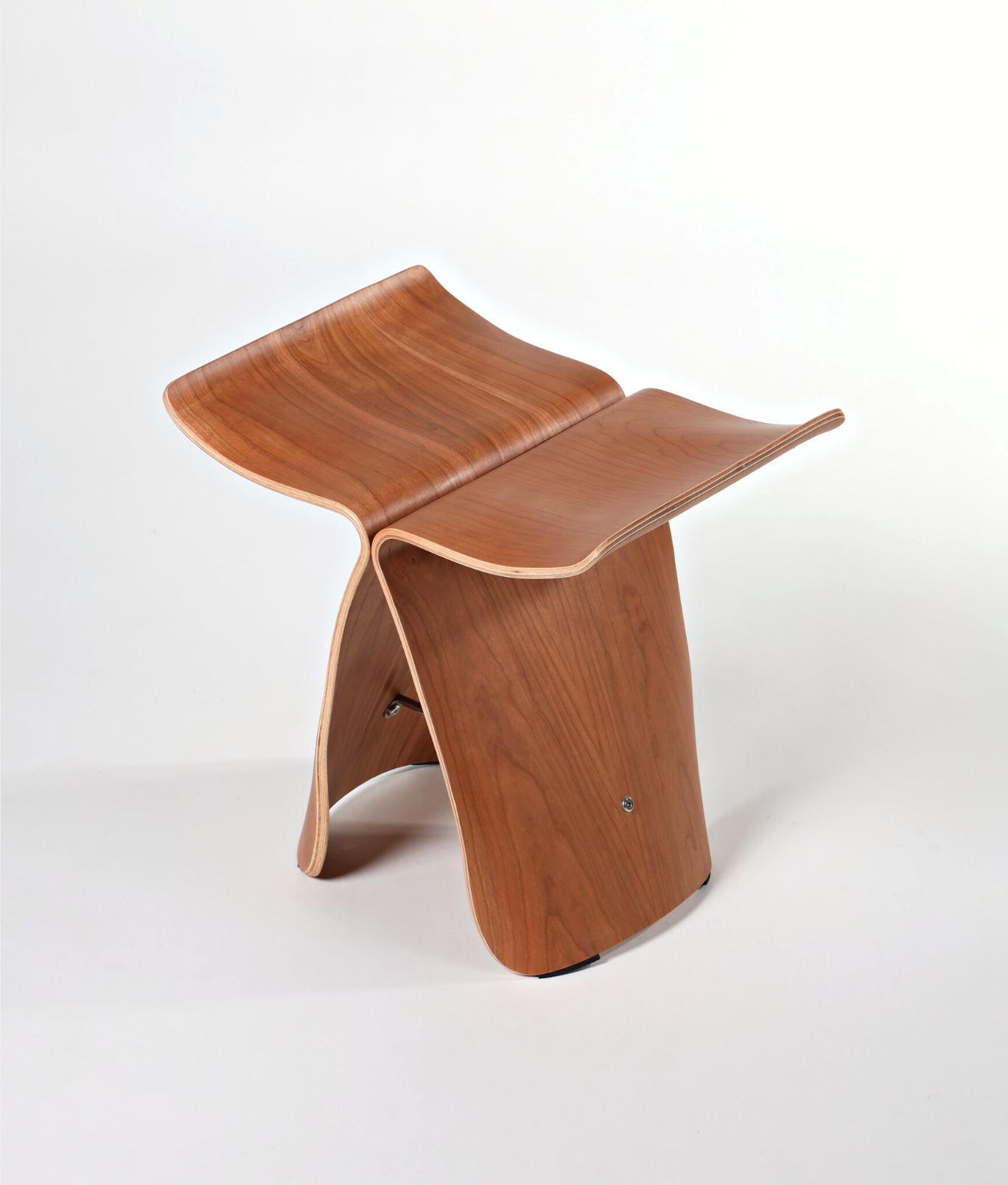 Butterfly Stool | Sori Yanagi Replica