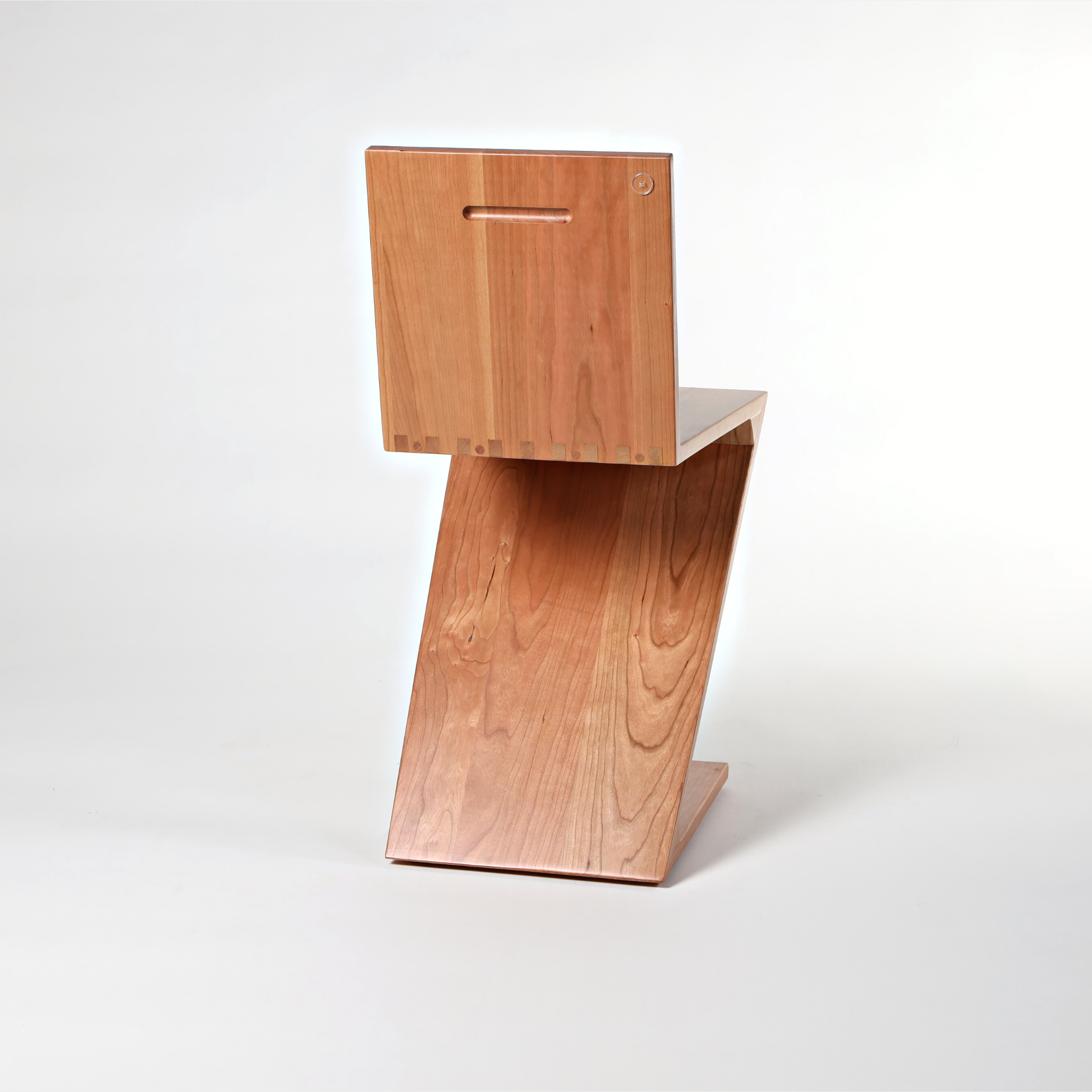 ZigZag Dining Chair | Gerrit Rietveld Replica - The Feelter