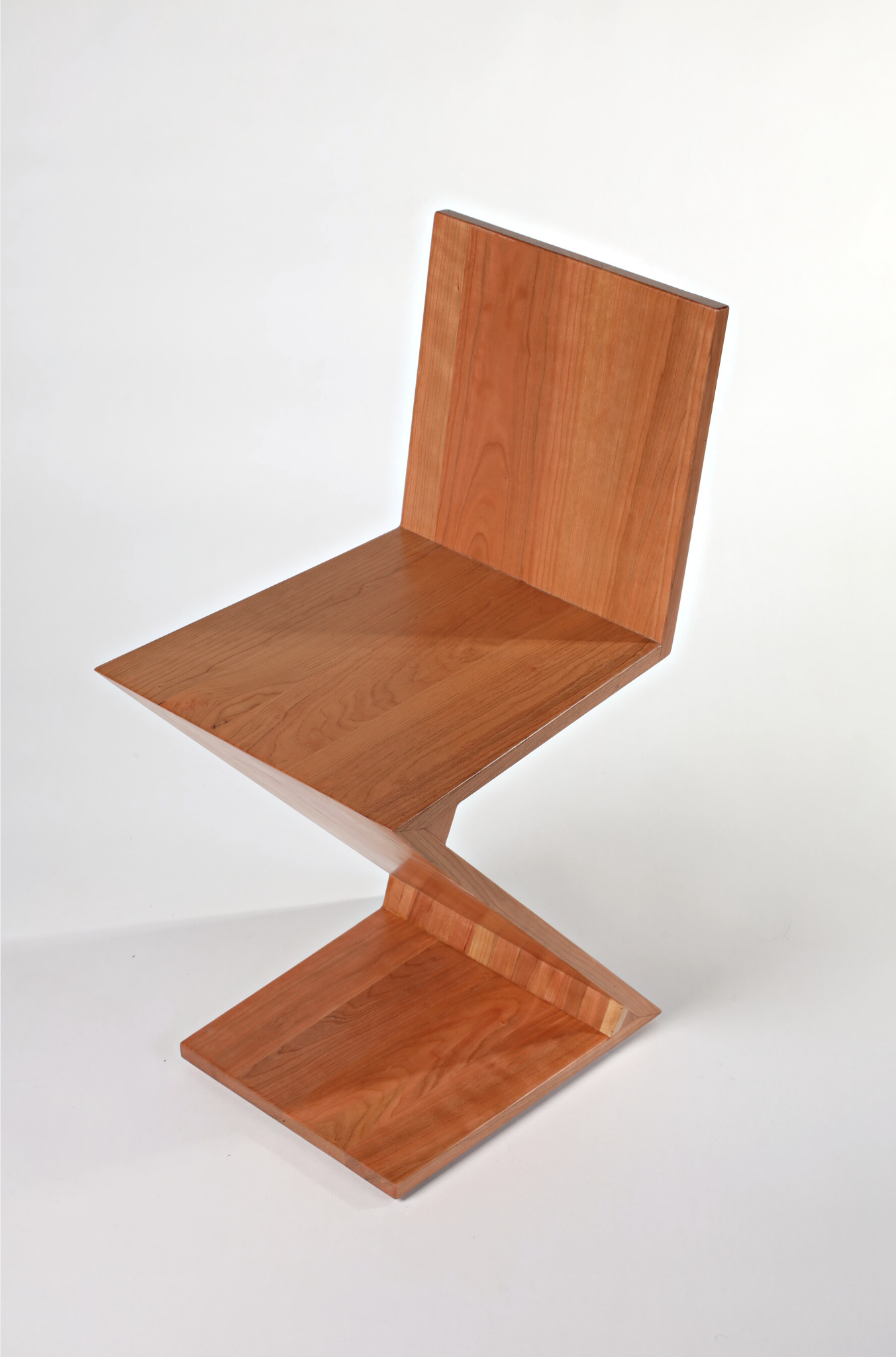 ZigZag Dining Chair | Gerrit Rietveld Replica