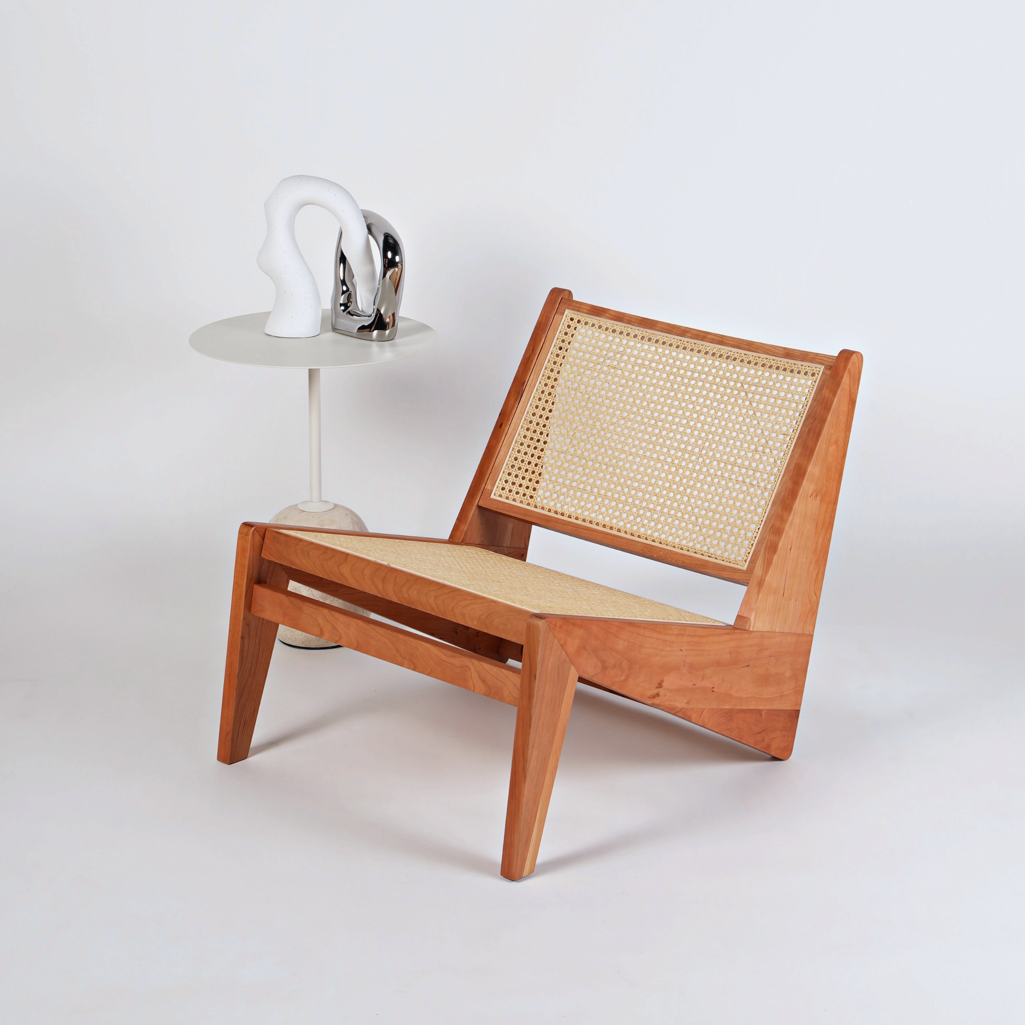 Replica Pierre Jeanneret Kangaroo Chair