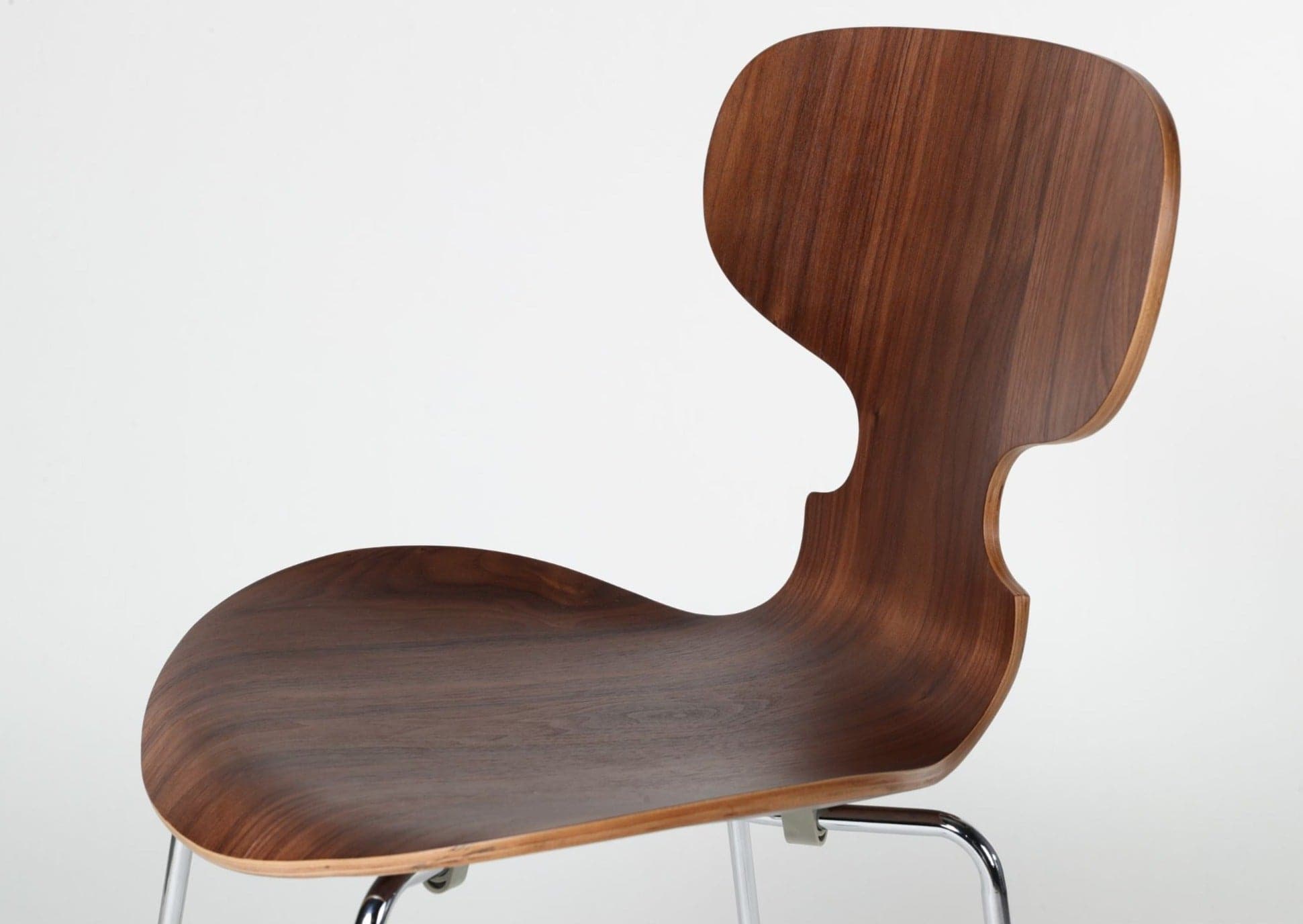 Ant Chair | Arne Jacobsen Replica - The Feelter