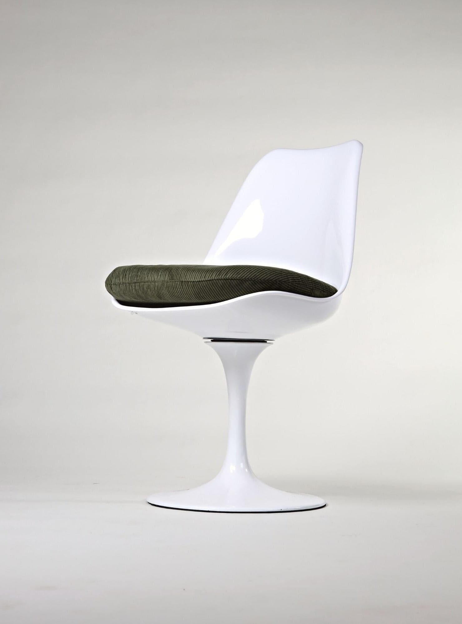 Replica Tulip Dining Chair