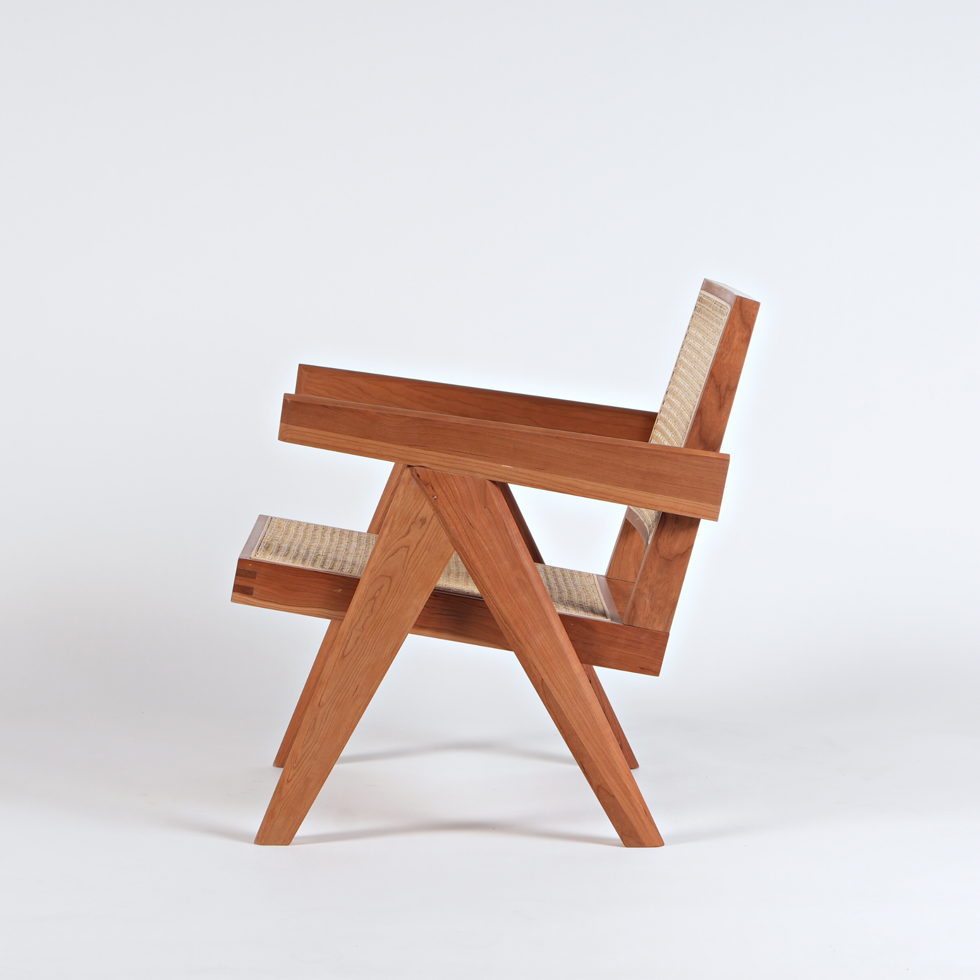 Replica Pierre Jeanneret Chandigarh Arm Chair