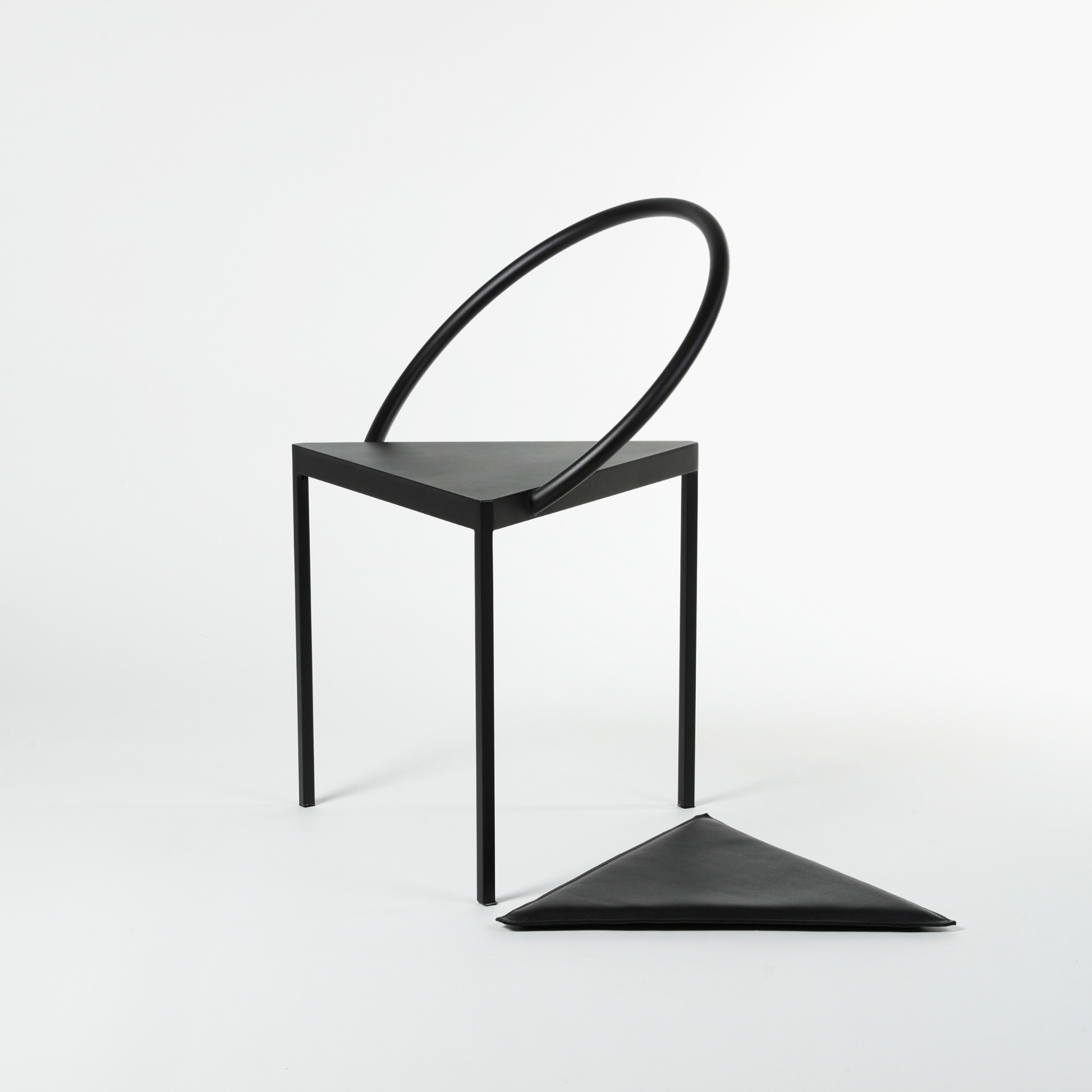 Black Mountain Furniture | Triangolo Dining Chair