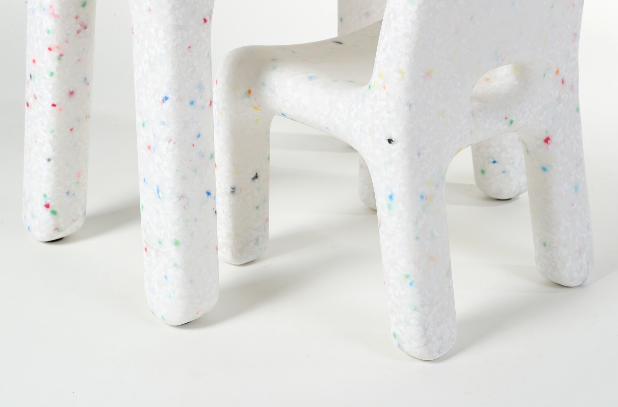 Outdoor Kid's Confetti Table