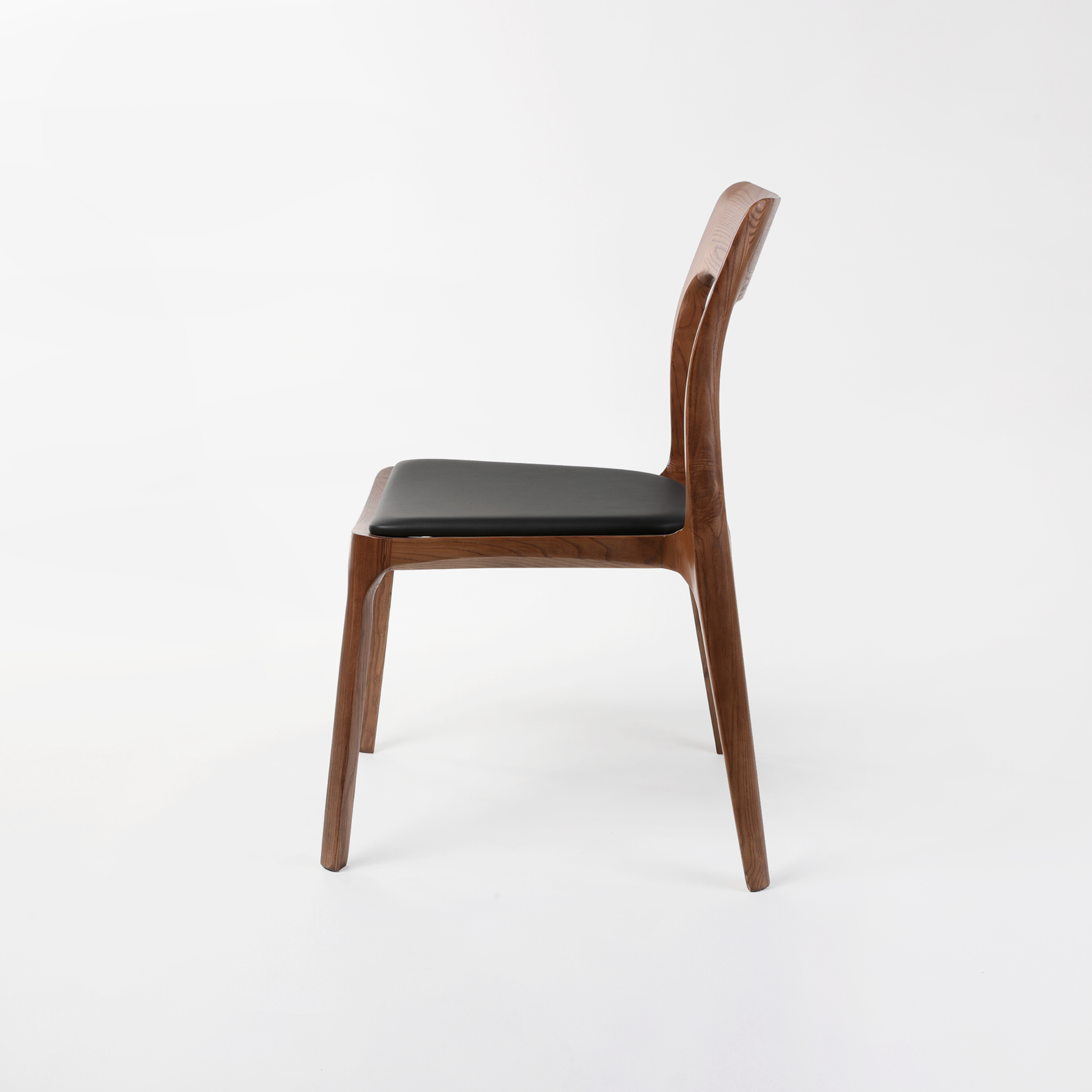 Mid Century | Sleek Dining Chair