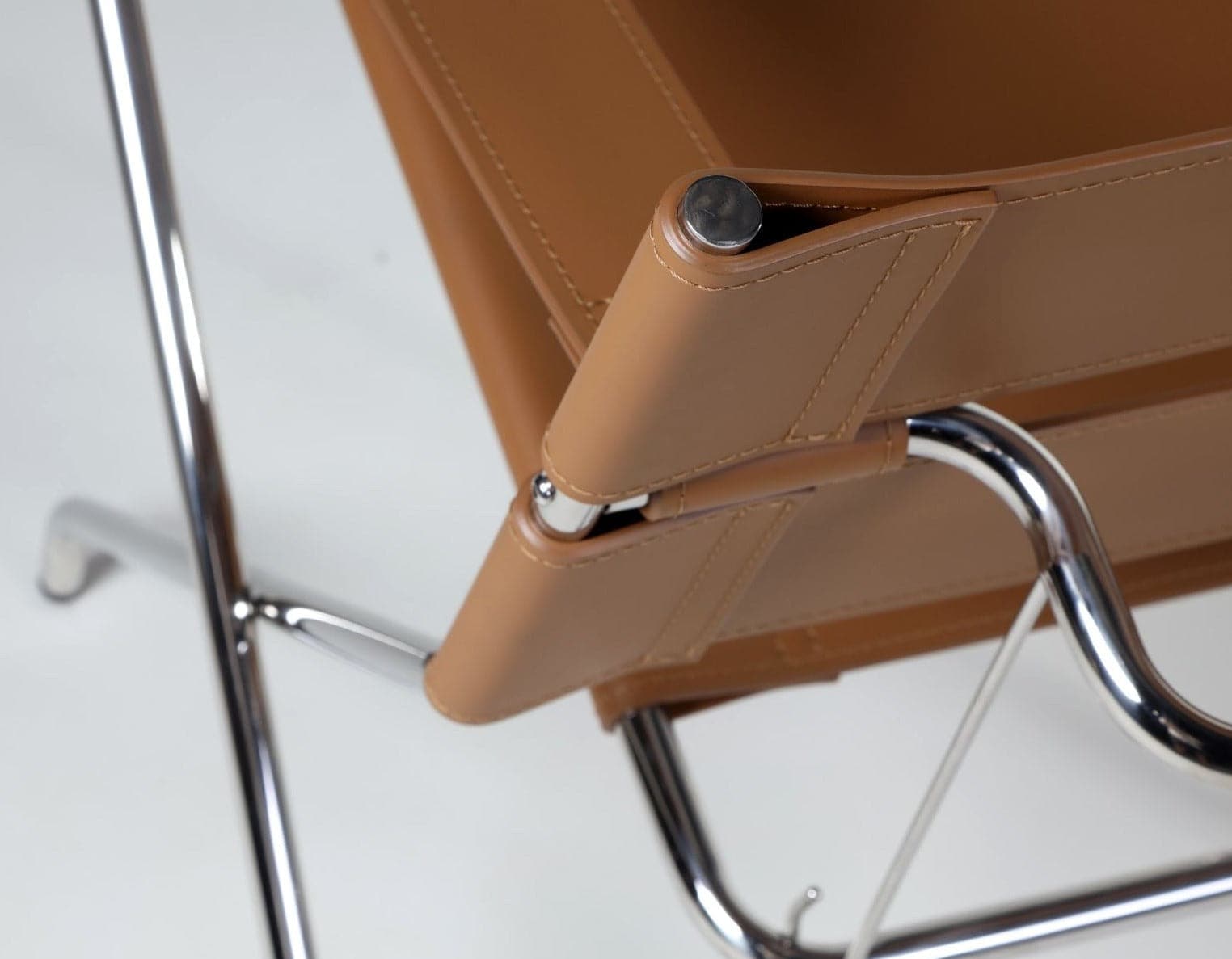 D4 Lounge Chair | Marcel Breuer Replica - The Feelter