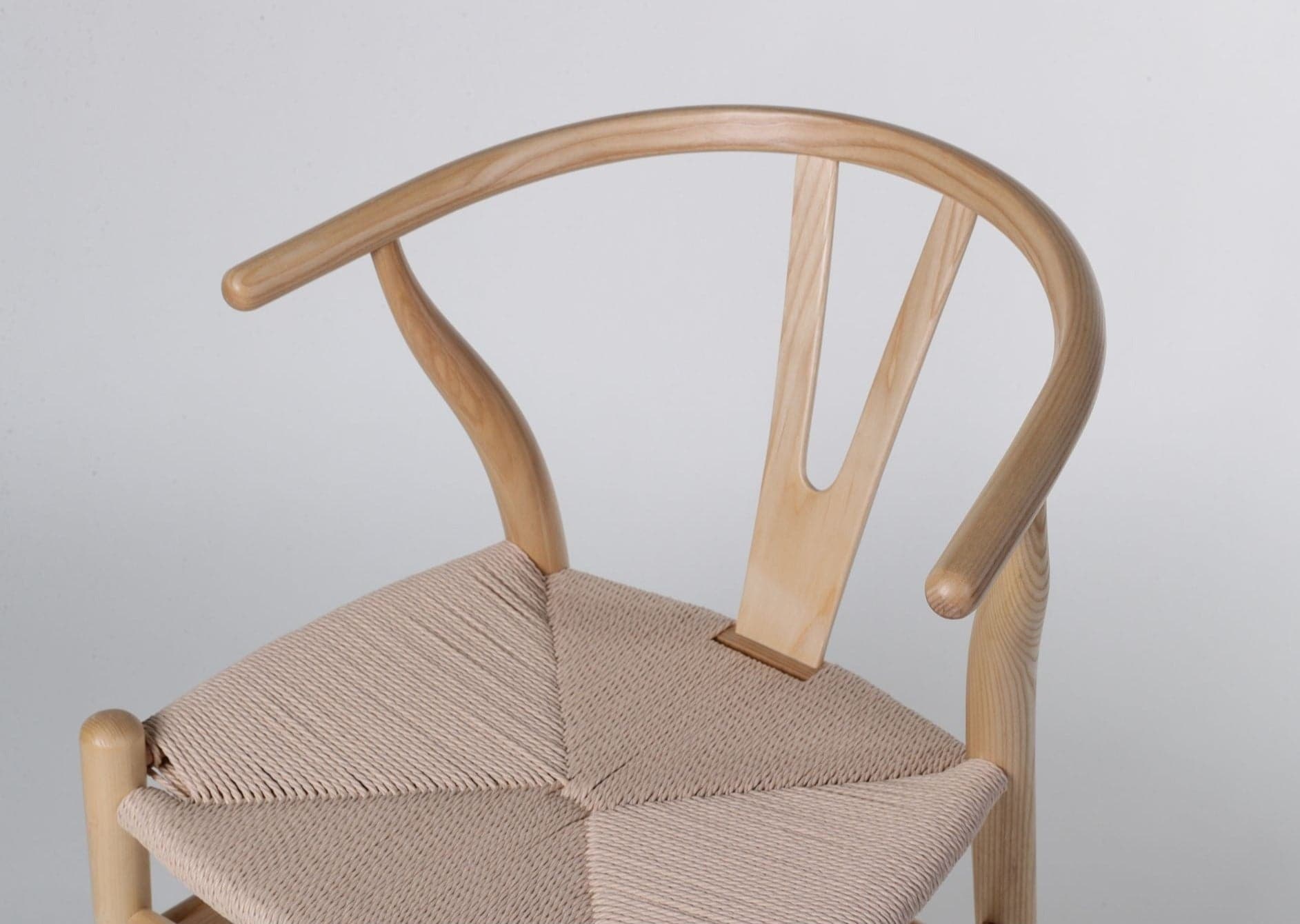 Wishbone CH24 Dining Chair | Hans Wegner Replica - The Feelter