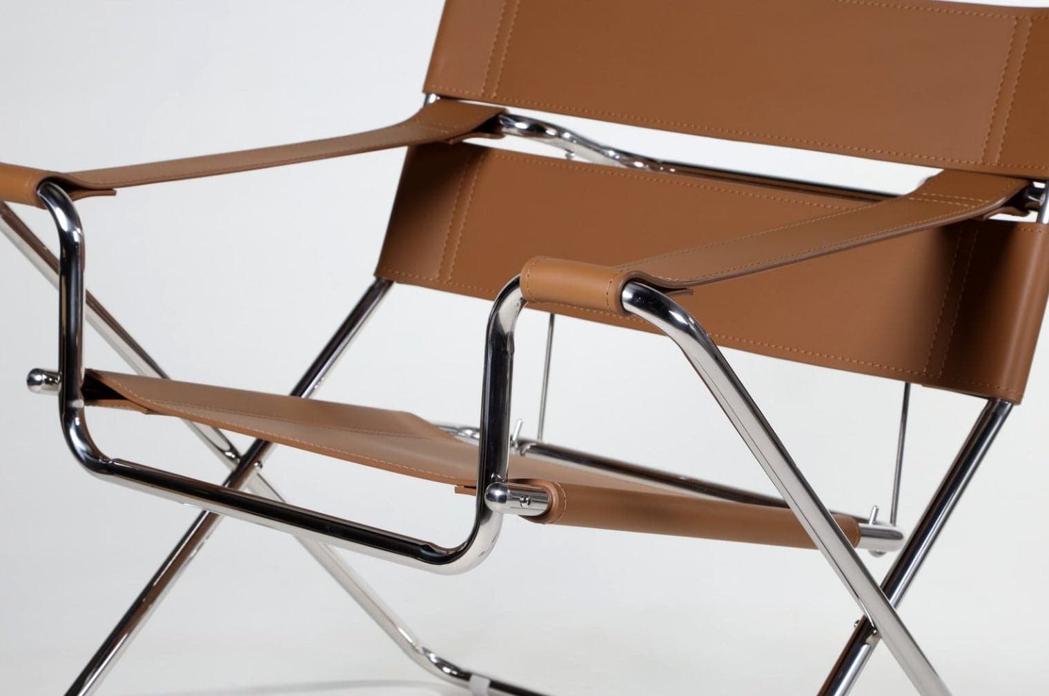 D4 Lounge Chair | Marcel Breuer Replica - The Feelter