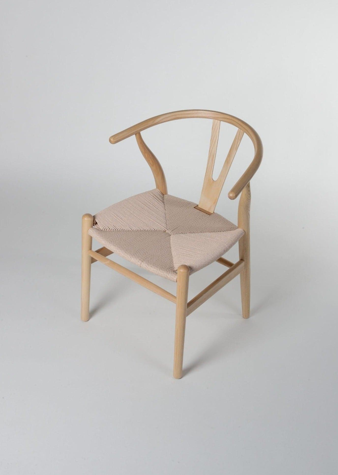 Wishbone CH24 Dining Chair | Hans Wegner Replica - The Feelter