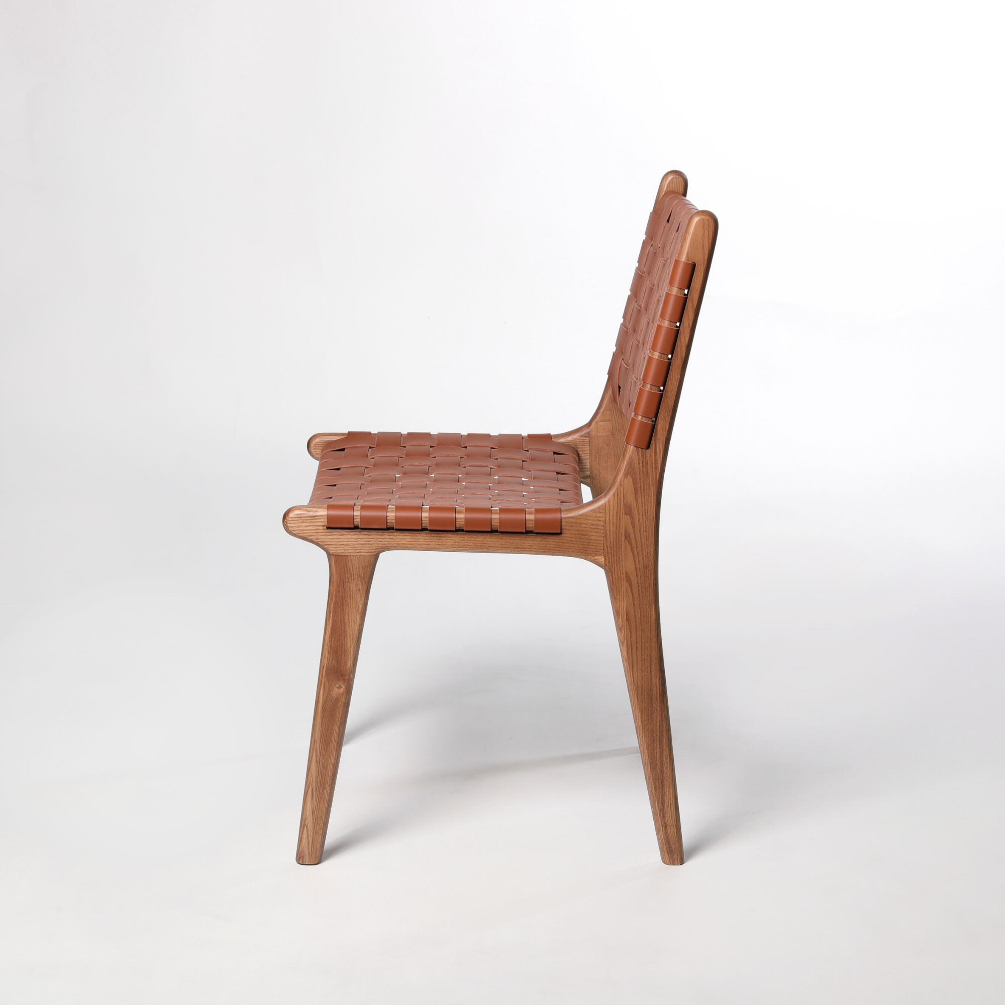 Mid Century Furniture | Pasadena Dining Chair - The Feelter