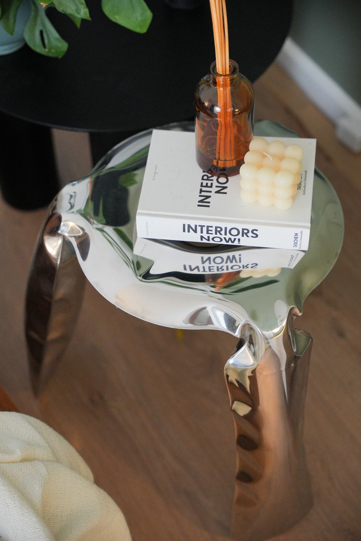 Balloon Stool | The Feelter