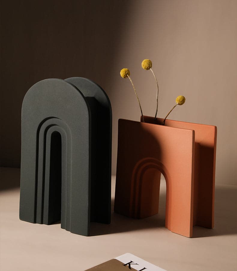 Ceramic Vase | Arched Series - Black